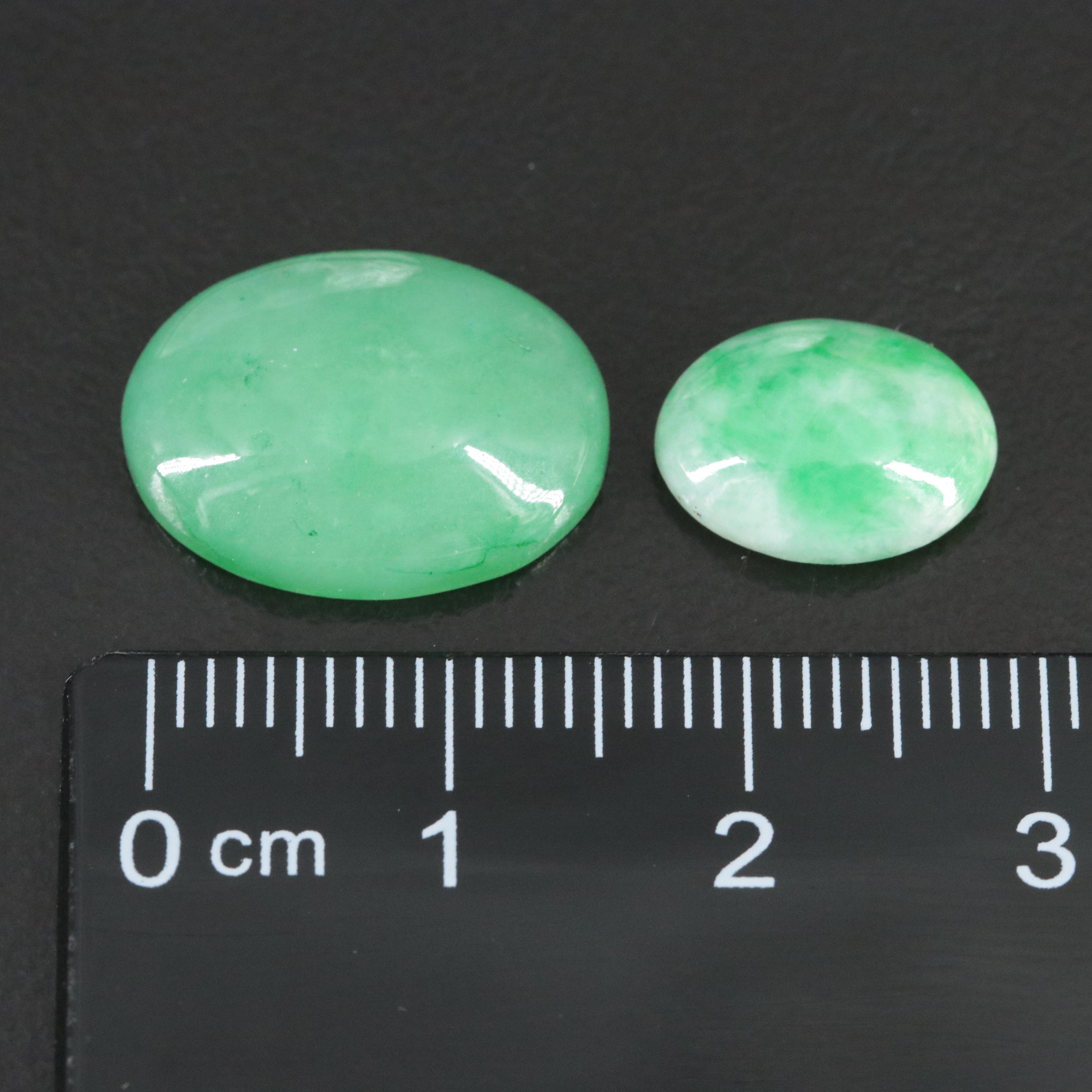 Loose Oval Cabochon Jadeite