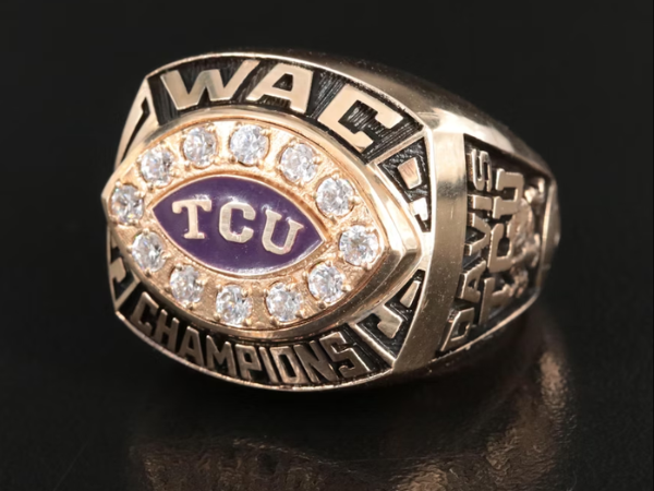 Sports Memorabilia, Toys, Ephemera & Collectibles