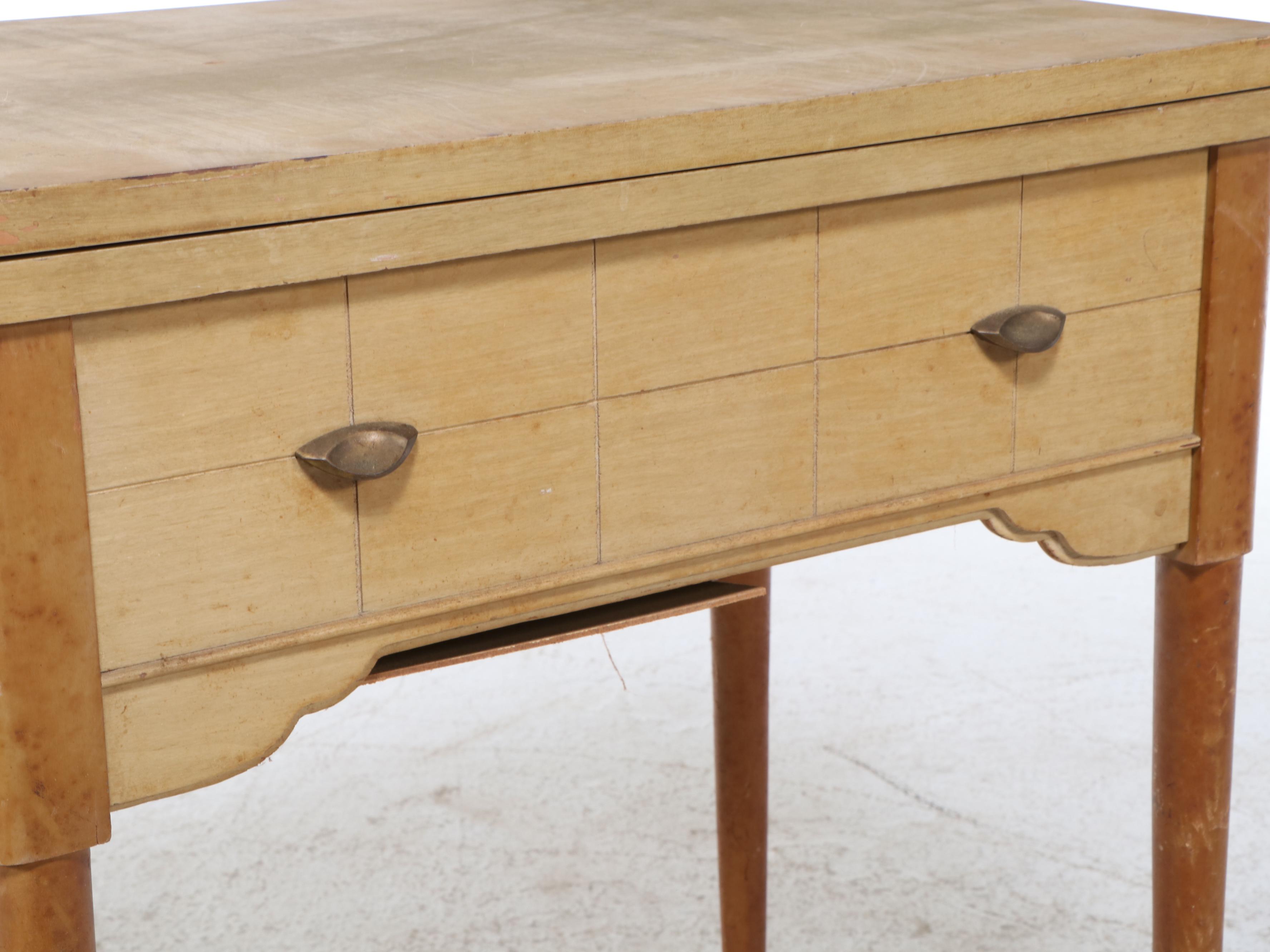 Singer 401A Sewing Machine on Sewing Table