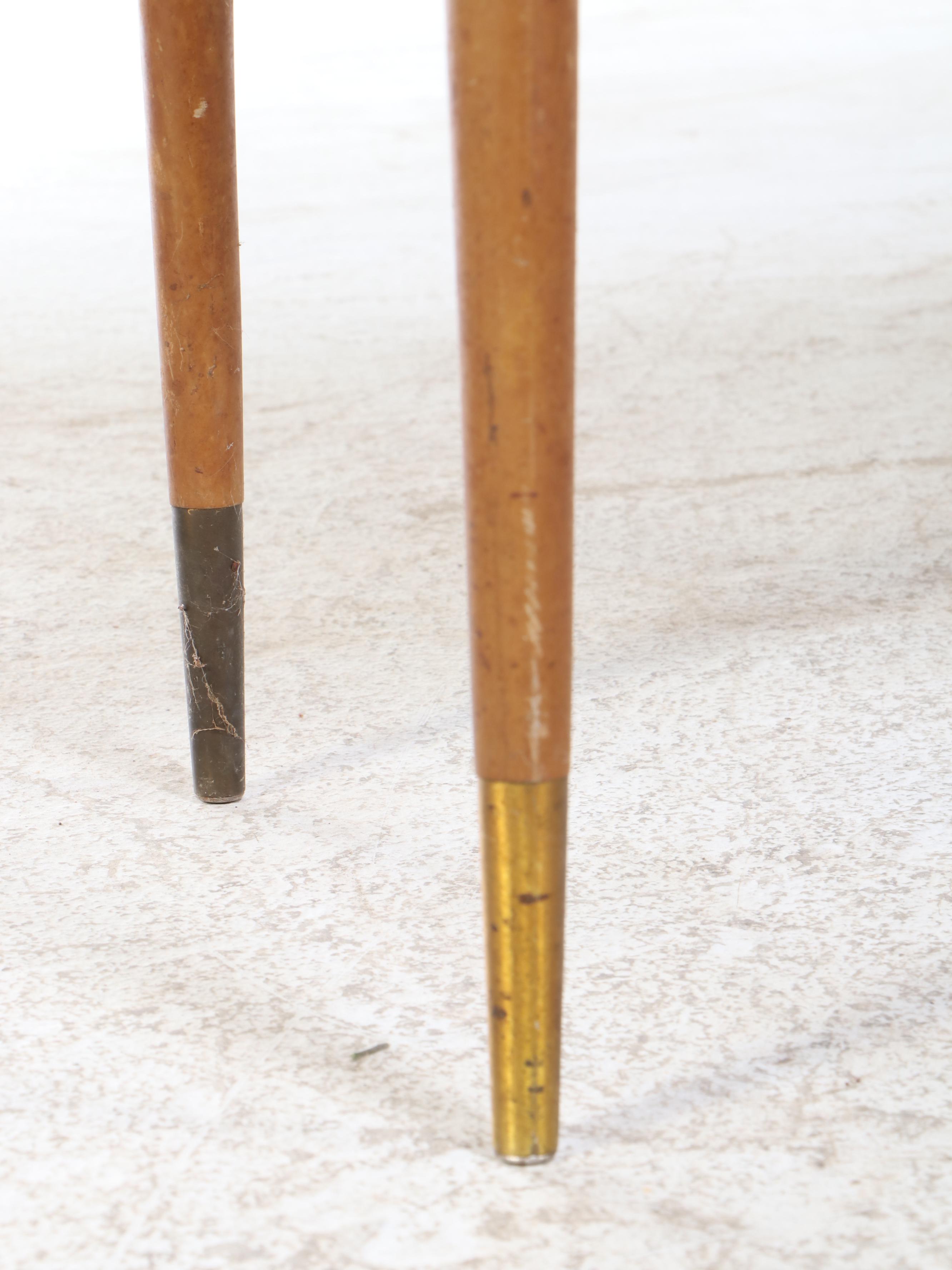 Singer 401A Sewing Machine on Sewing Table