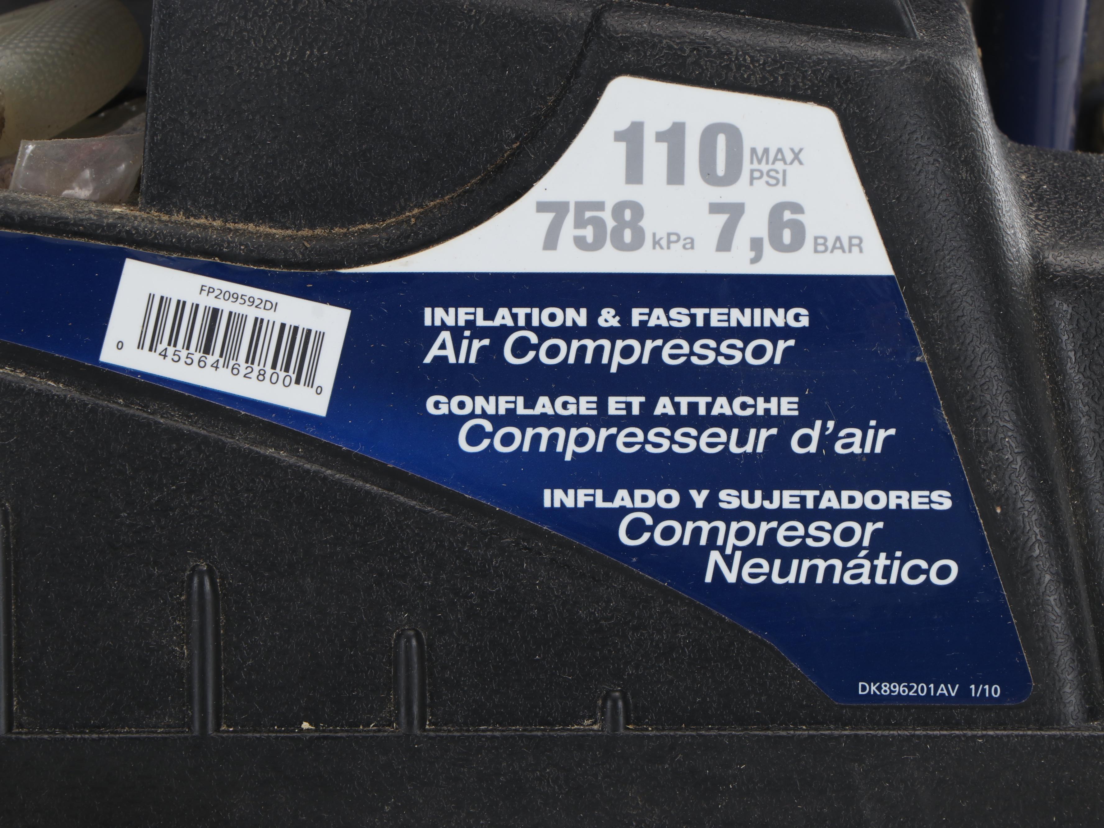 Campbell Hausfeld 2 Gallon Portable Electric Air Compressor with Brad Nailer