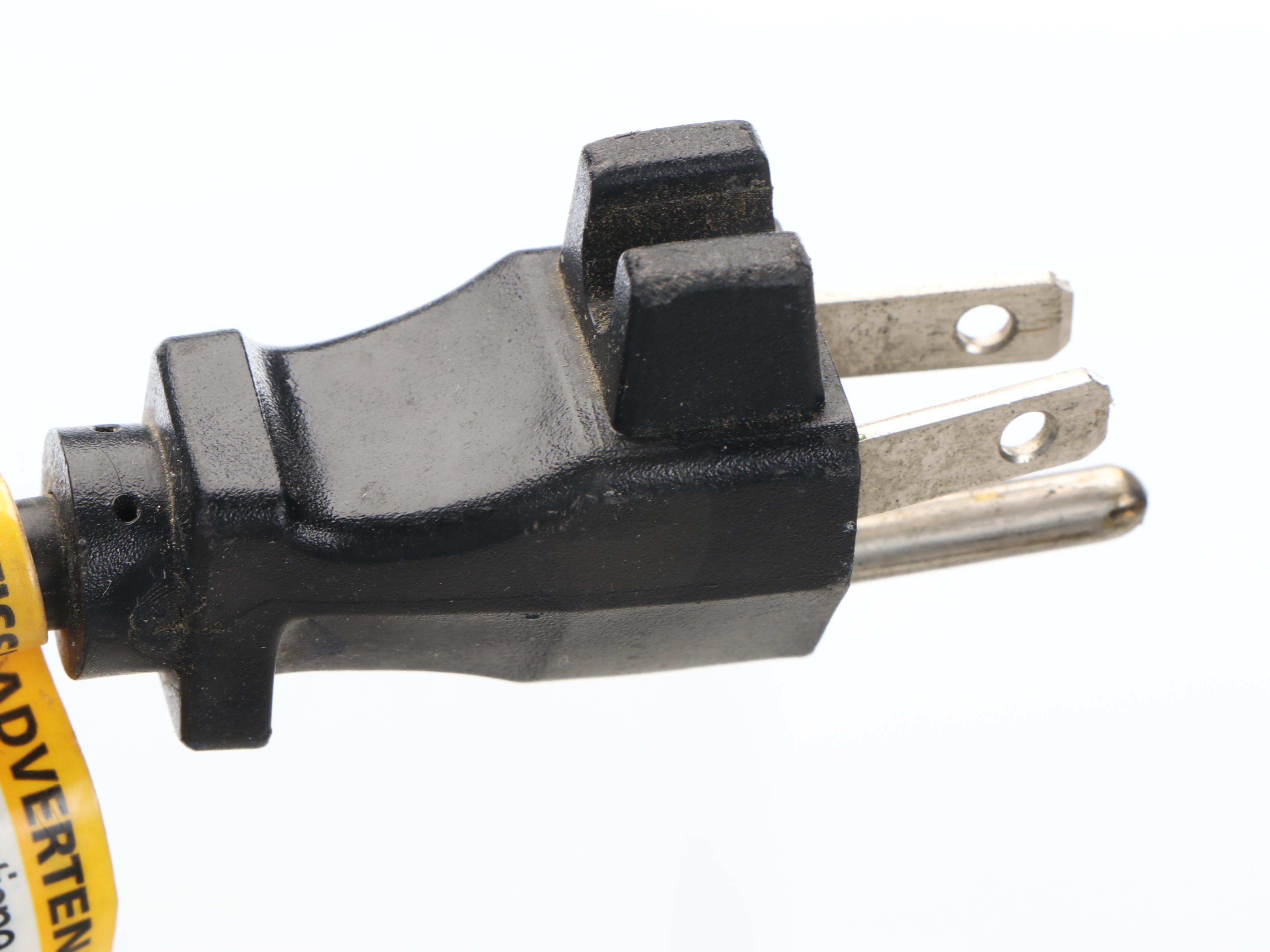 Campbell Hausfeld 2 Gallon Portable Electric Air Compressor with Brad Nailer