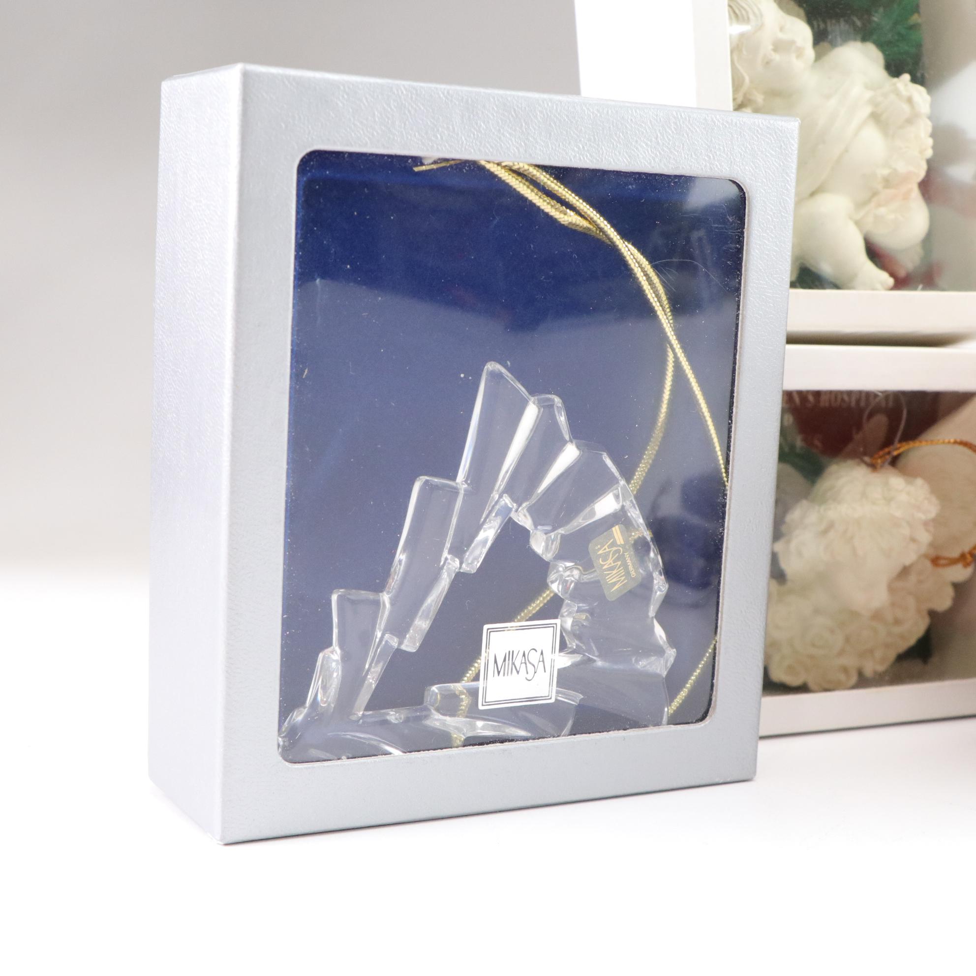 "Santa & Tree" Latch Hook Rug Kit with Lenox Old World Ornament, Mikasa & More