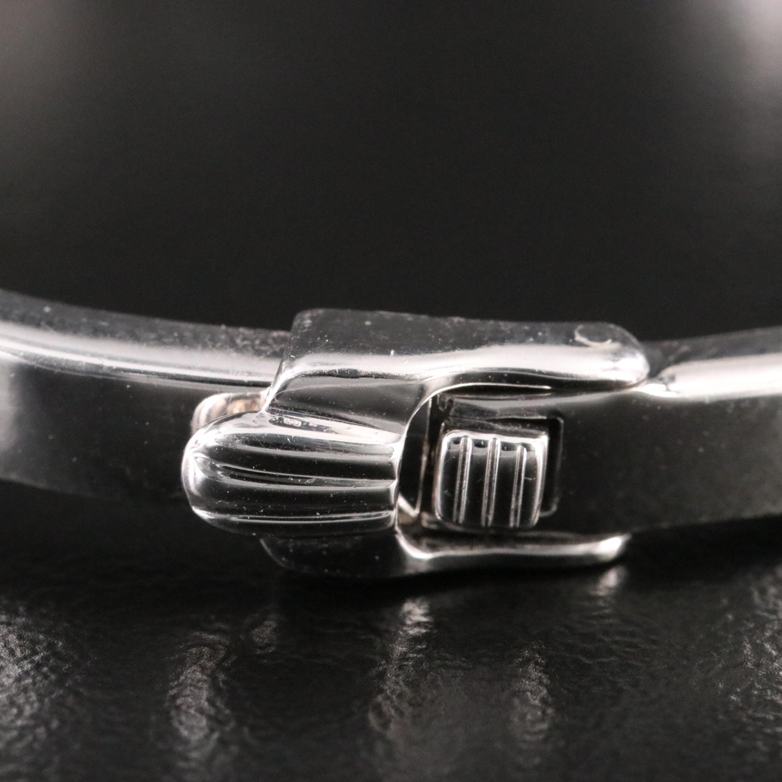 18K Sapphire Ombré Wave Bracelet