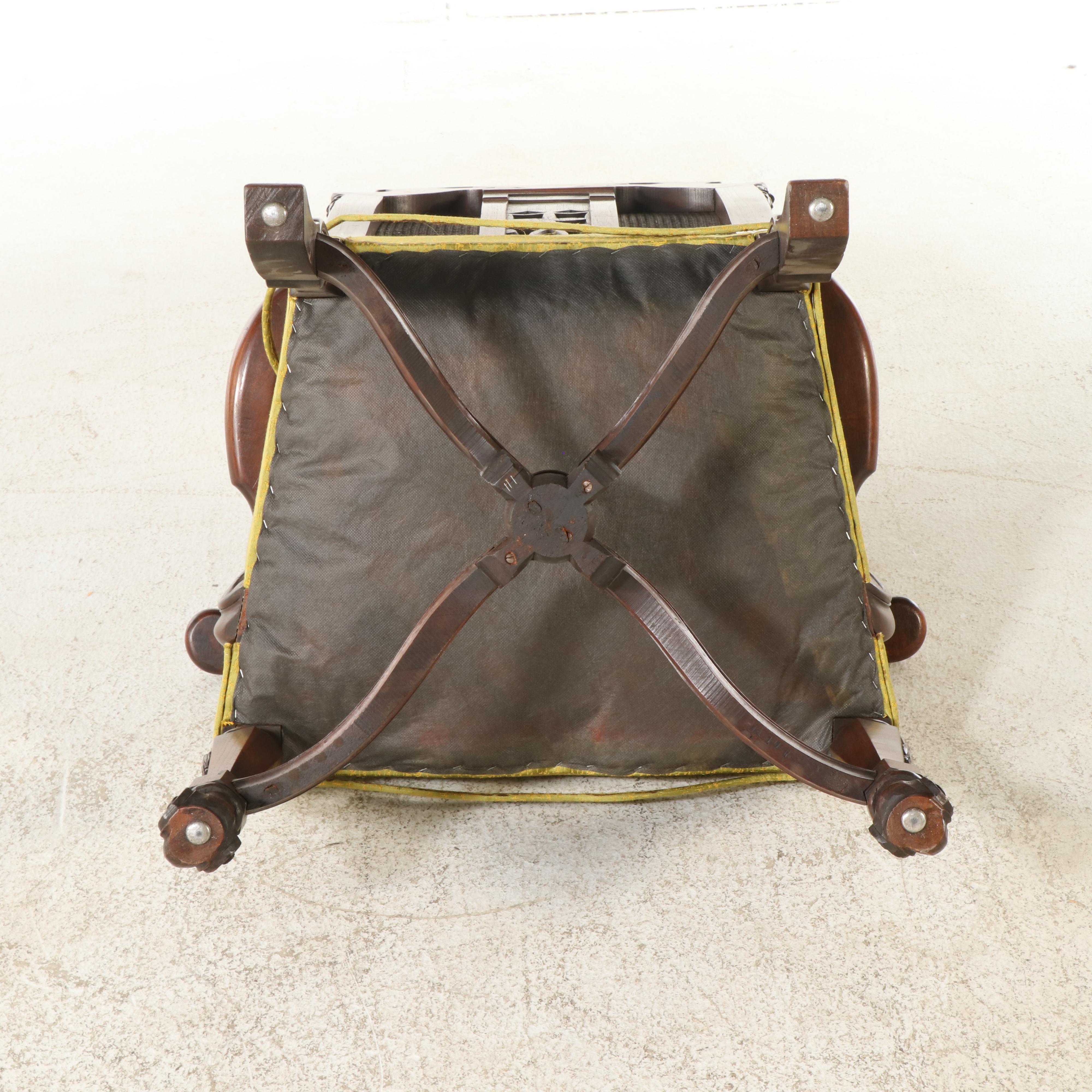 Spanish Baroque Style Walnut Dining Table and Ten Chairs, 20th Century