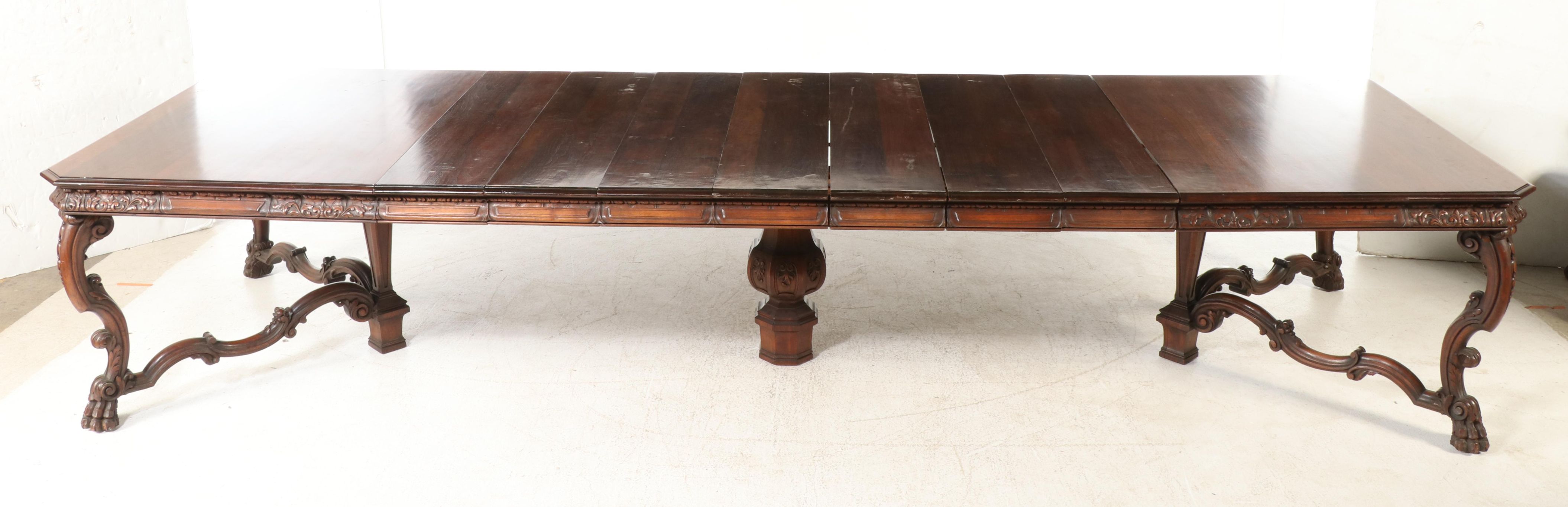 Spanish Baroque Style Walnut Dining Table and Ten Chairs, 20th Century