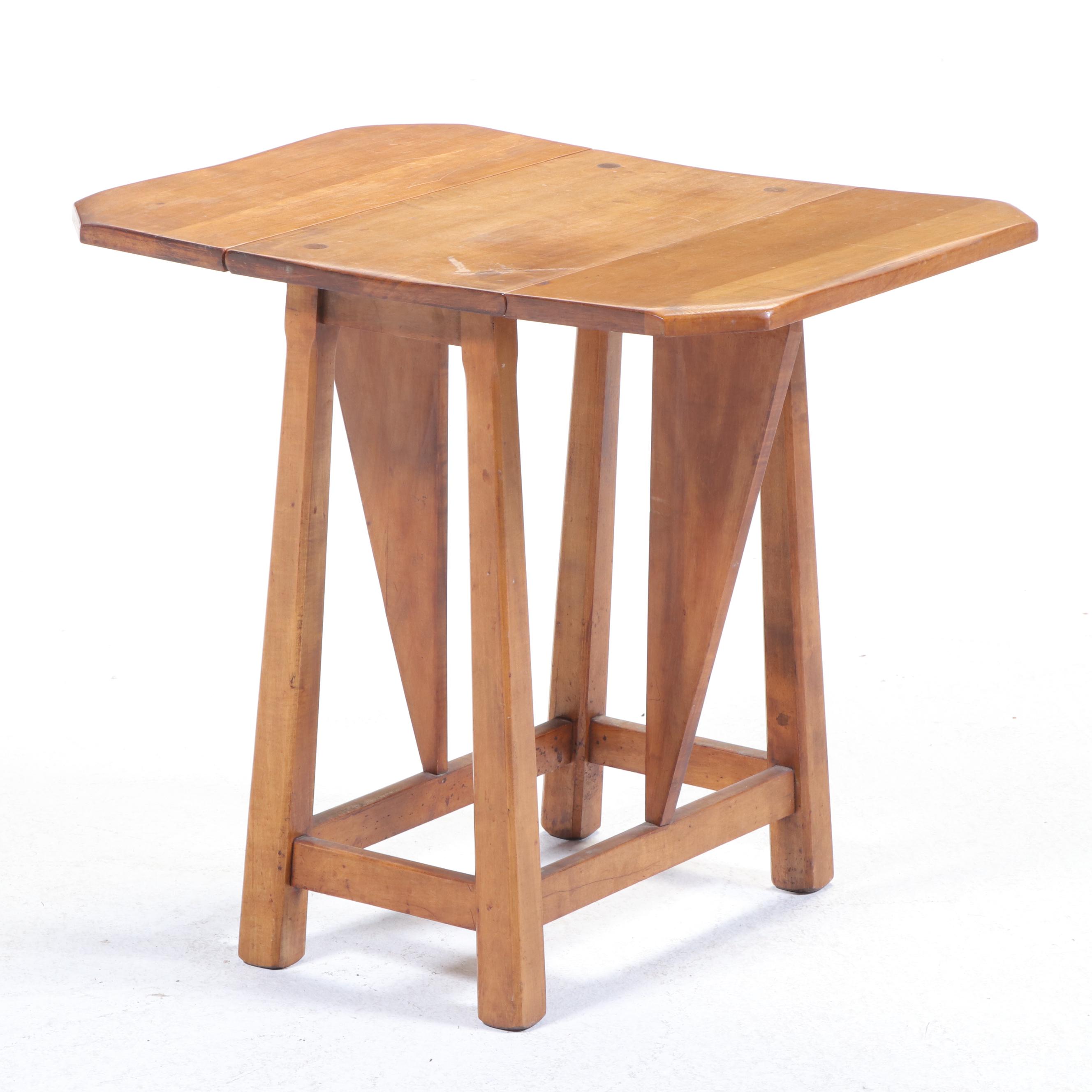 American Colonial Style Maple Drop-Leaf Side Table, Early to Mid 20th Century