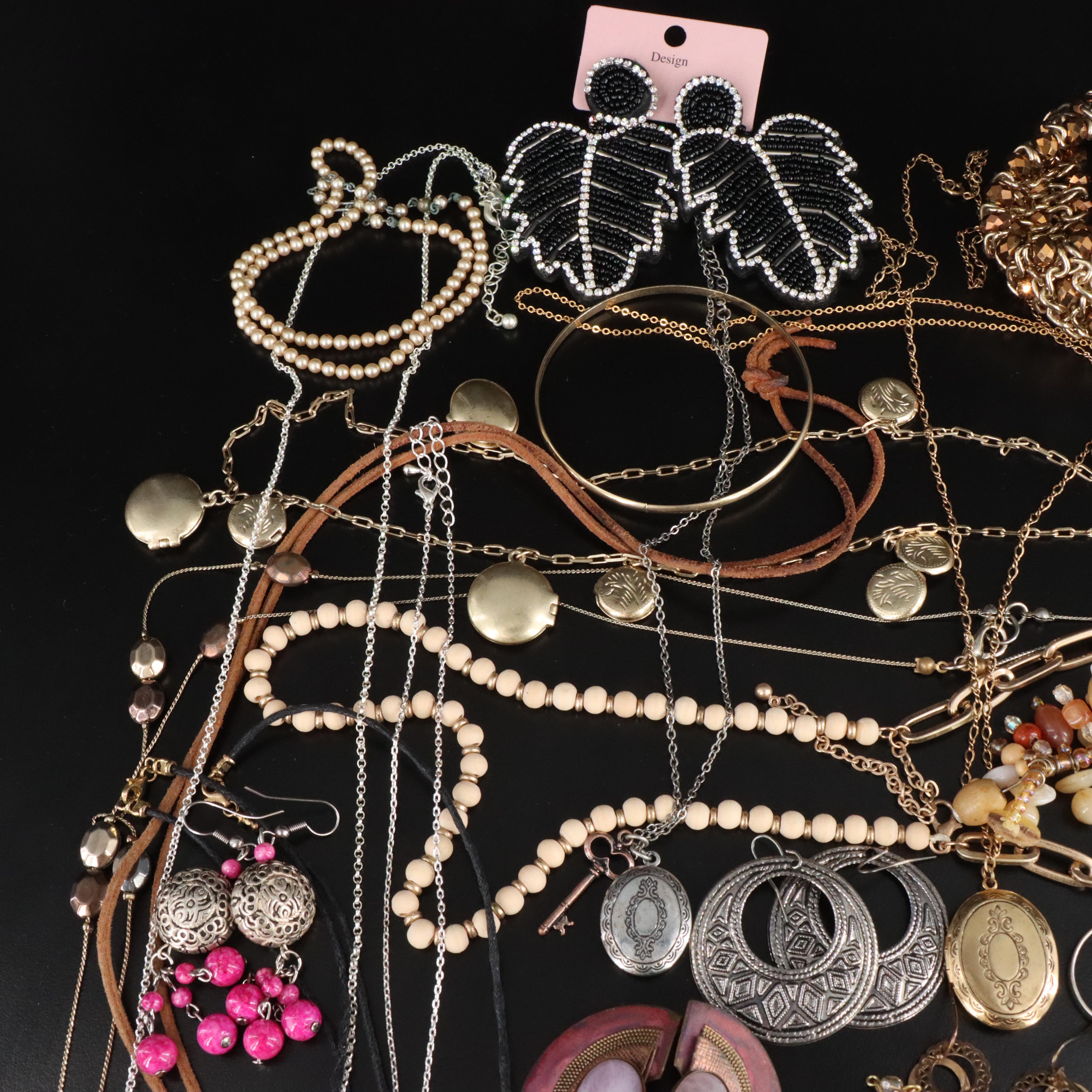 Lia Sophia and Karla Jordon Featured in Fashion Jewelry Collection