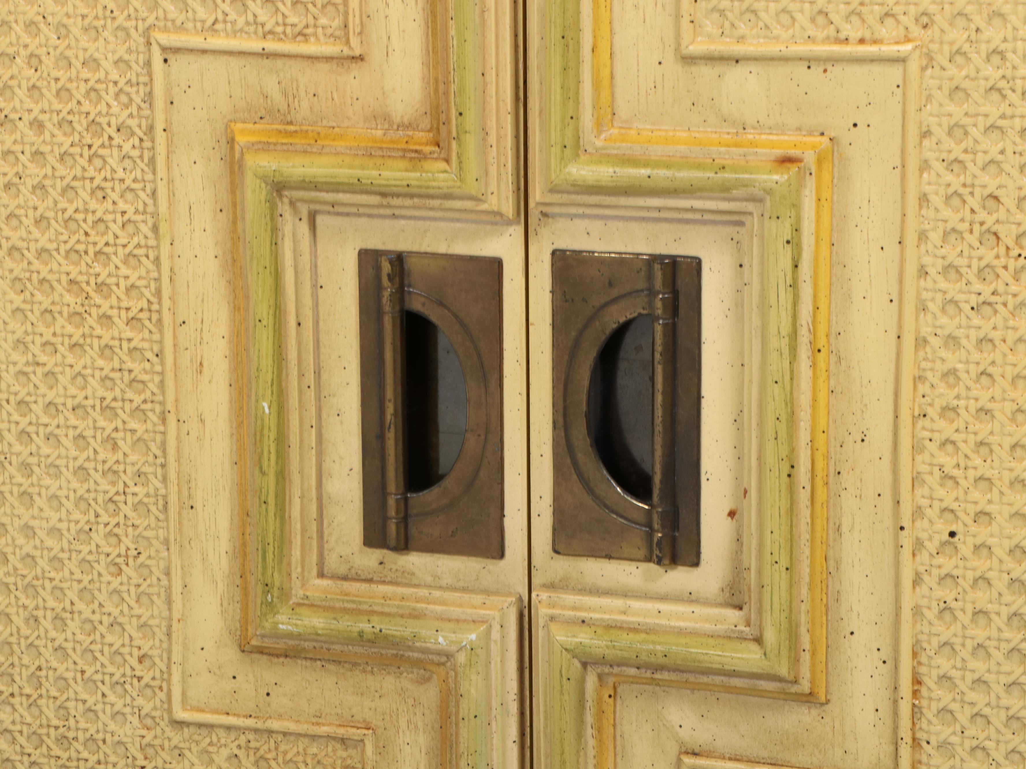 Stanley Furniture Paint-Decorated Faux-Bamboo Nine-Drawer Chinoiserie Dresser