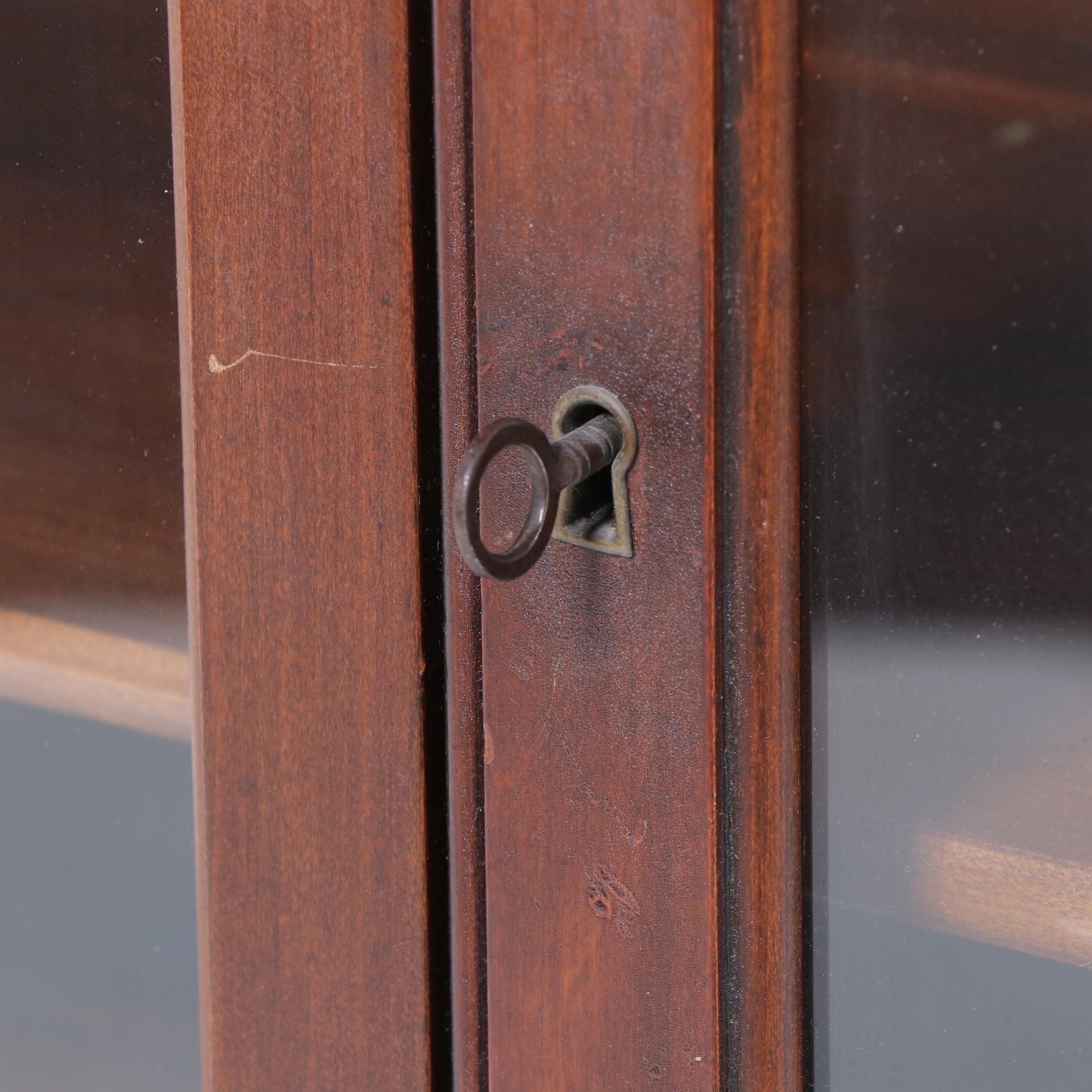 Louis XVI Style Mahogany Display Cabinet, Early 20th Century