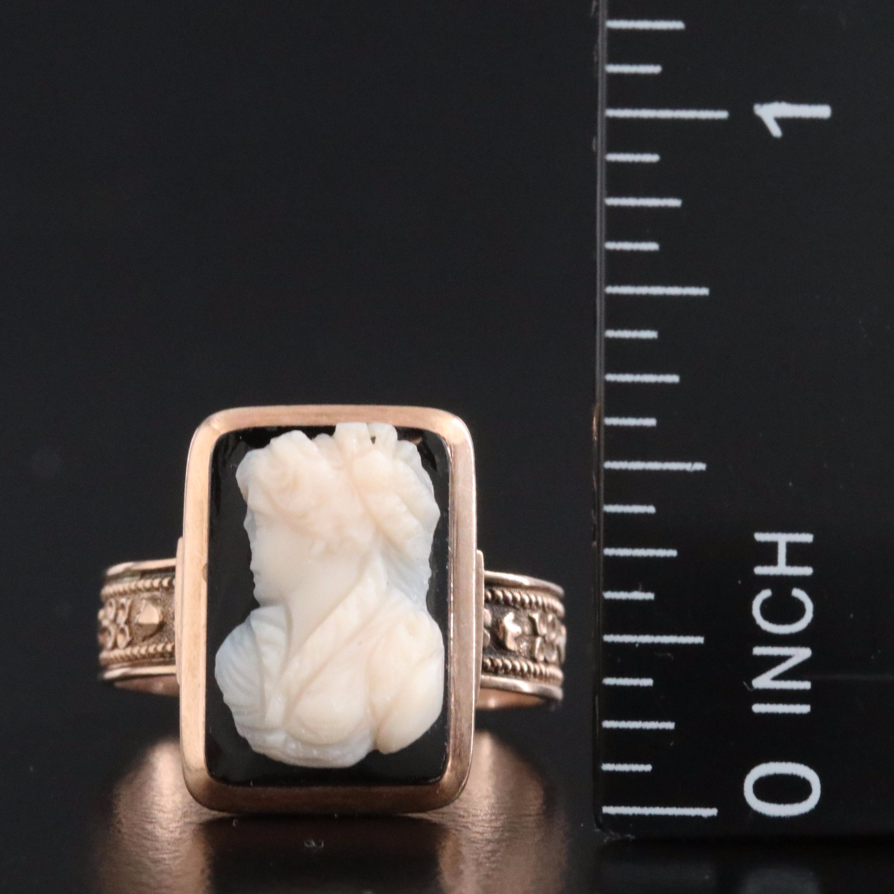 Victorian 10K Onyx Cameo Ring
