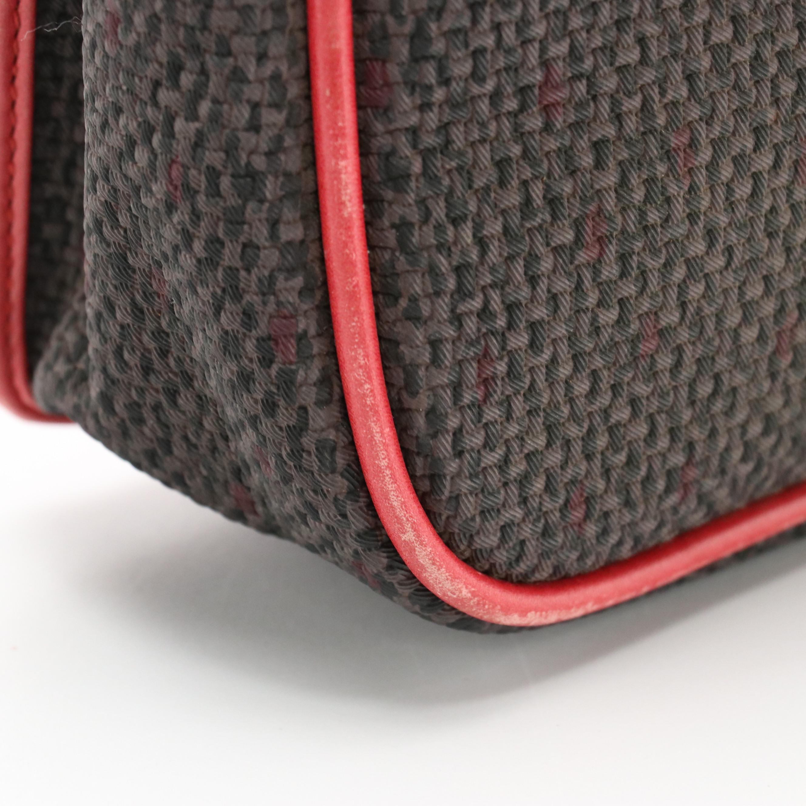 Yves Saint Laurent Envelope Front Flap Crossbody