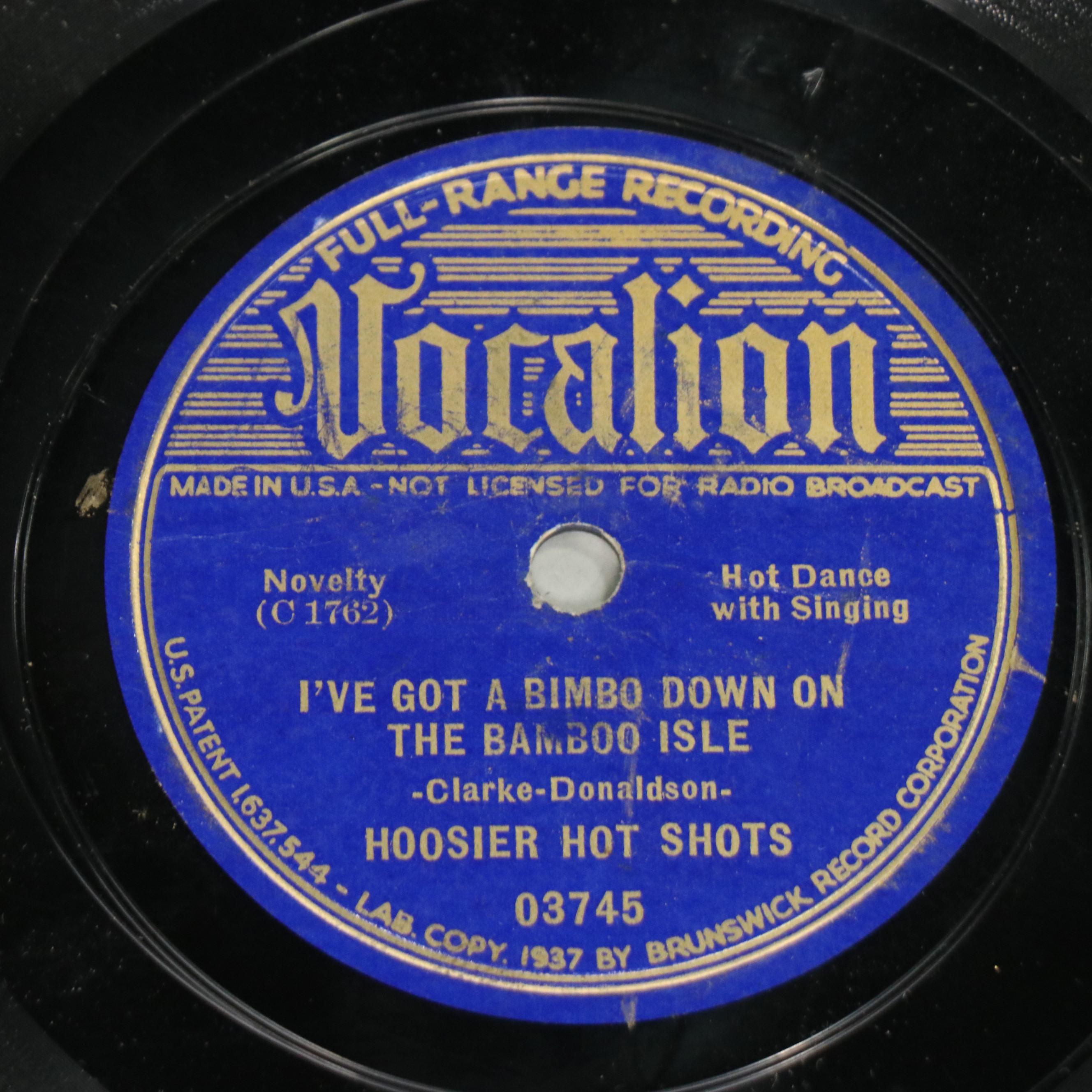 Victrola Victor VV-IV "Victrola the Fourth" Phonograph and Horn, More, Ca. 1913