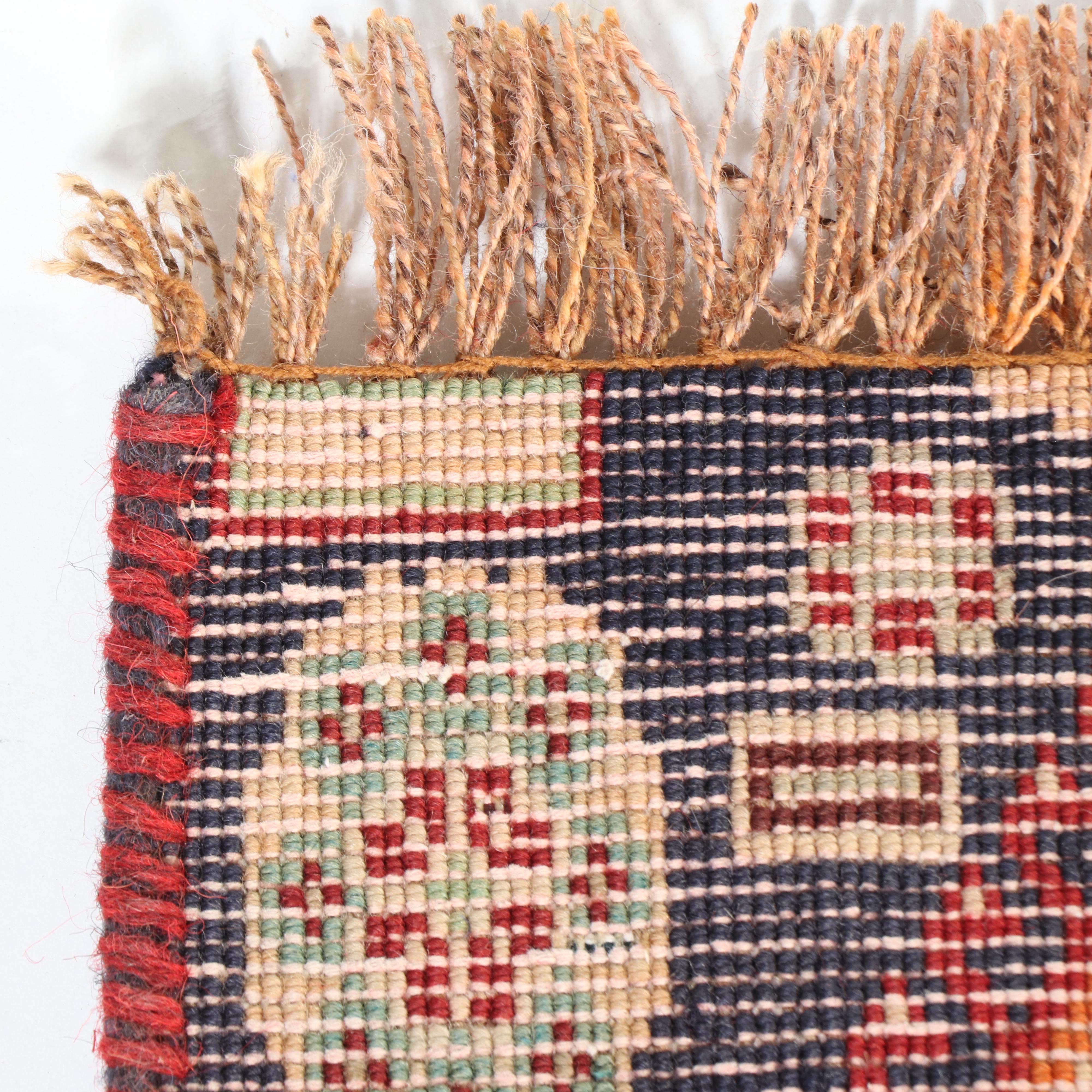 1'5 x 1'5 Hand-Knotted Northwest Persian Floor Mat