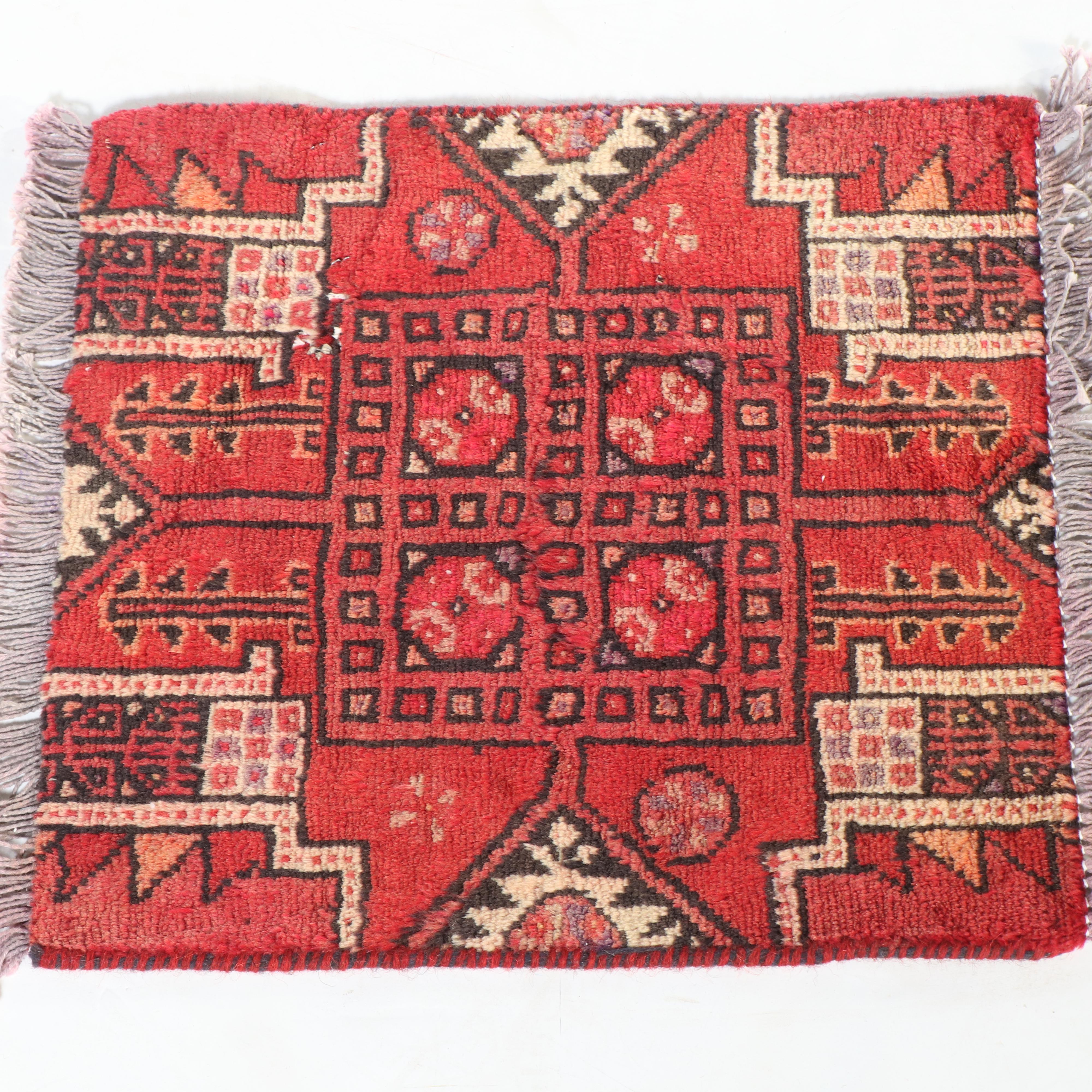 1'8 x 1'10 Hand-Knotted Northwest Persian Floor Mat