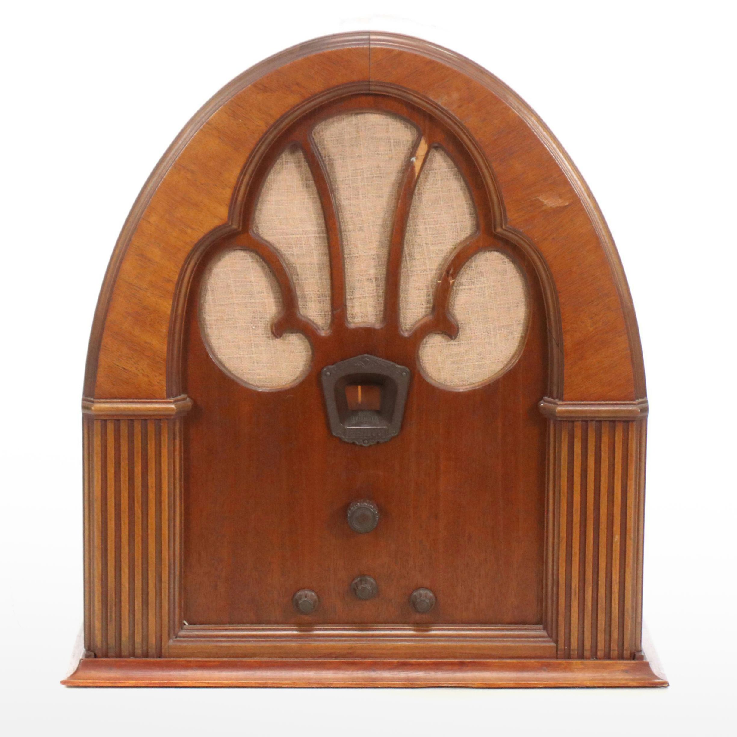 Philco Model 70 Baby Grand Cathedral Radio, Designed by Edward Combs