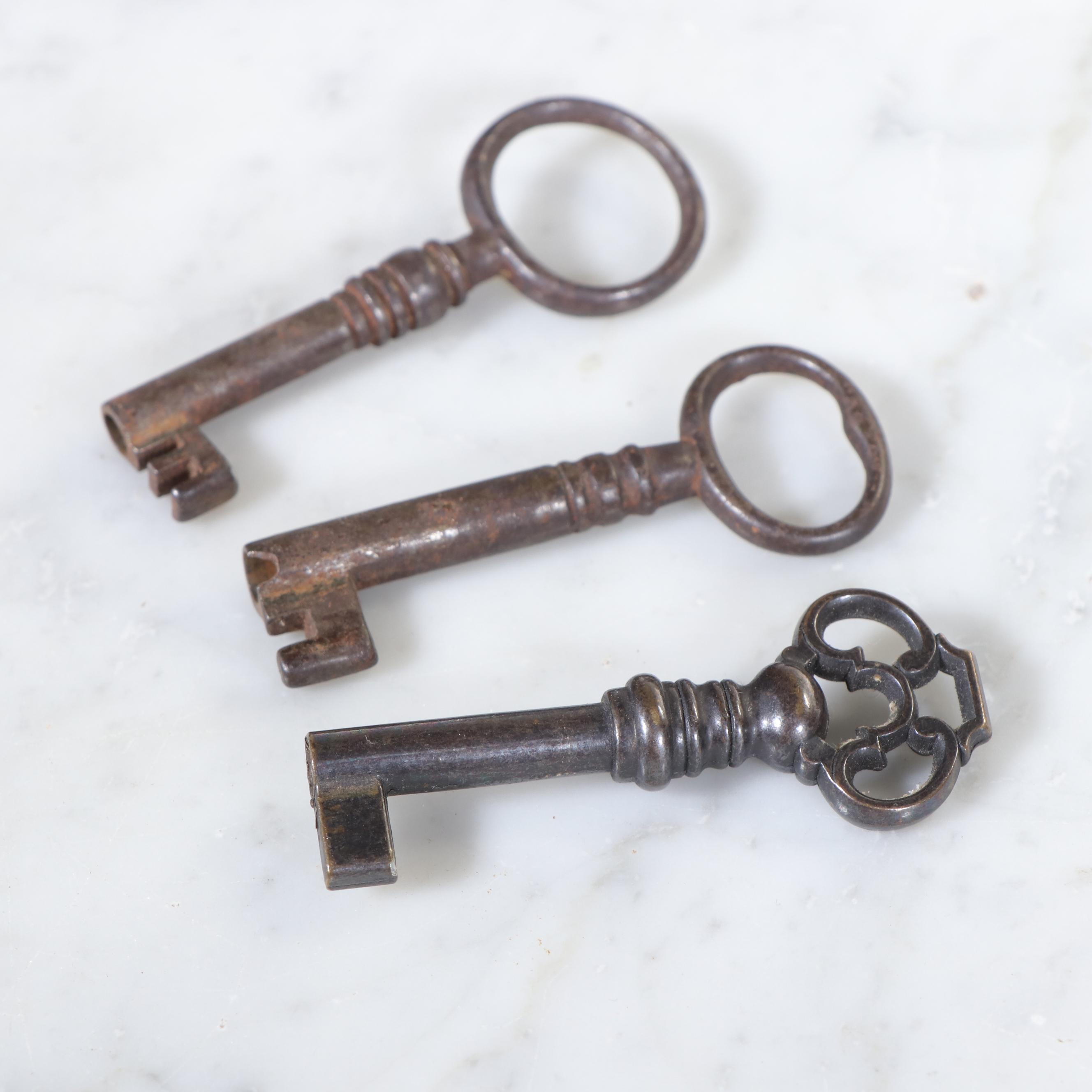 Louis Philippe Style Walnut, Maple, Rosewood, & White Marble Secrétaire Commode