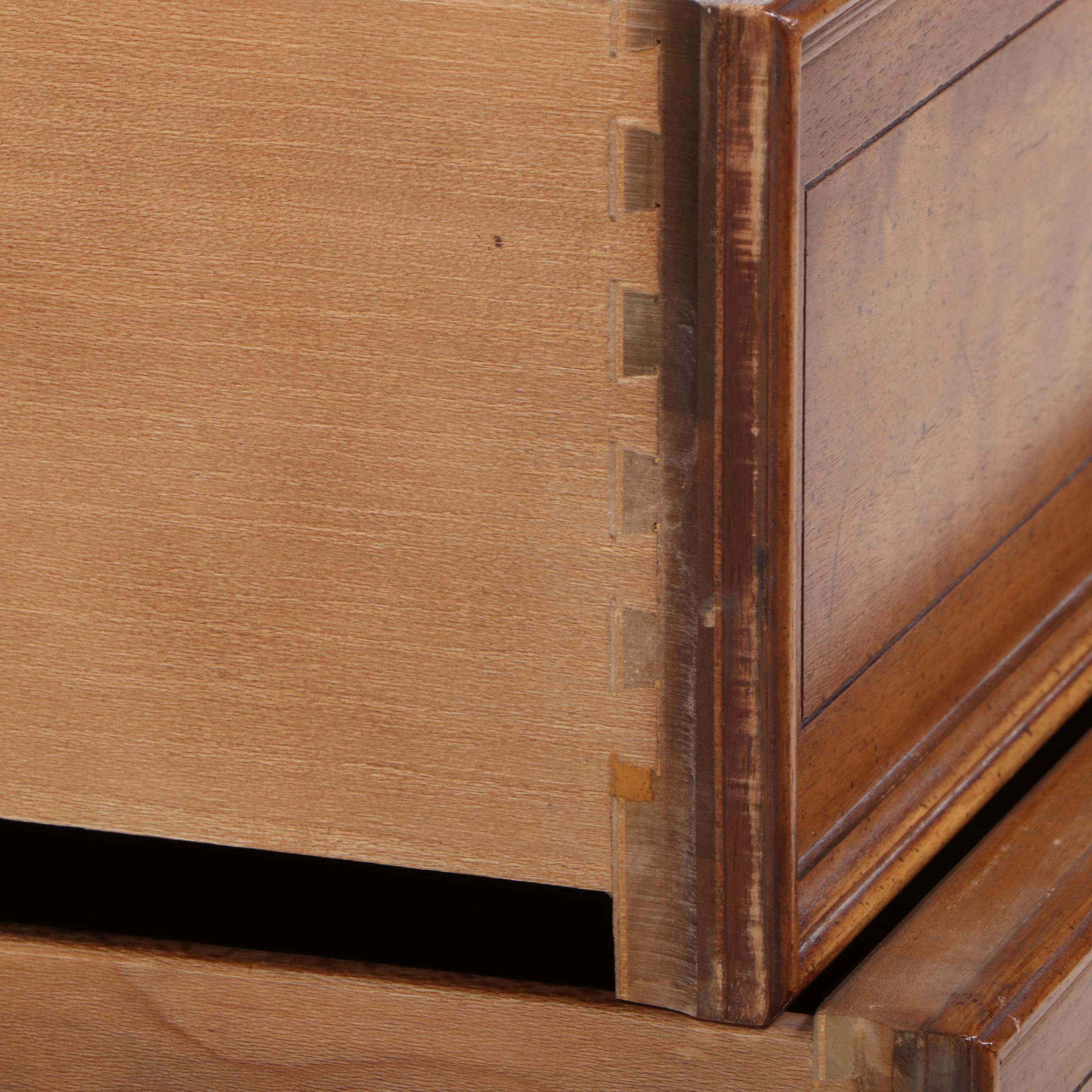 Henredon "Sequent" Walnut and Burlwood-Crossbanded Six-Drawer Dresser