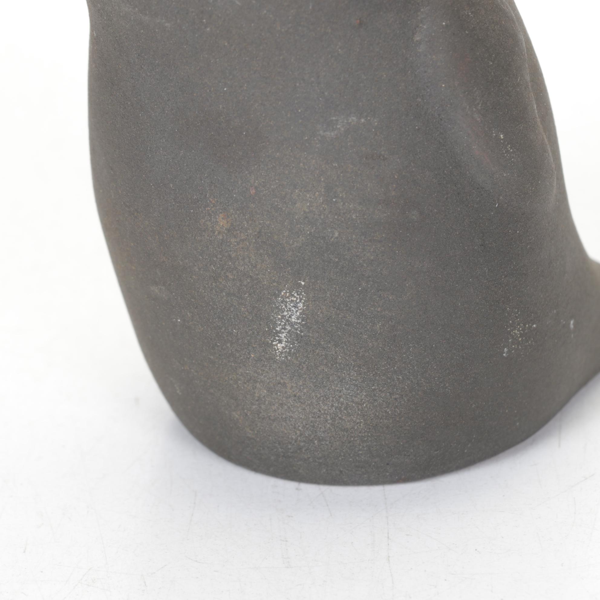 Nicodemus Ferro-Stone Duckling Figurines