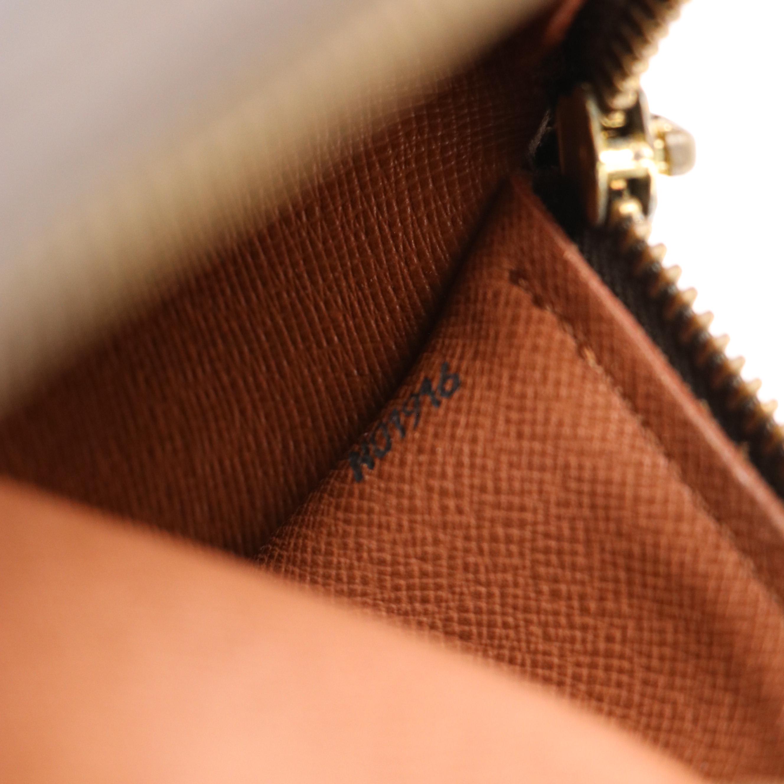 Louis Vuitton Papillon 25 Barrel Bag in Monogram Canvas and Leather