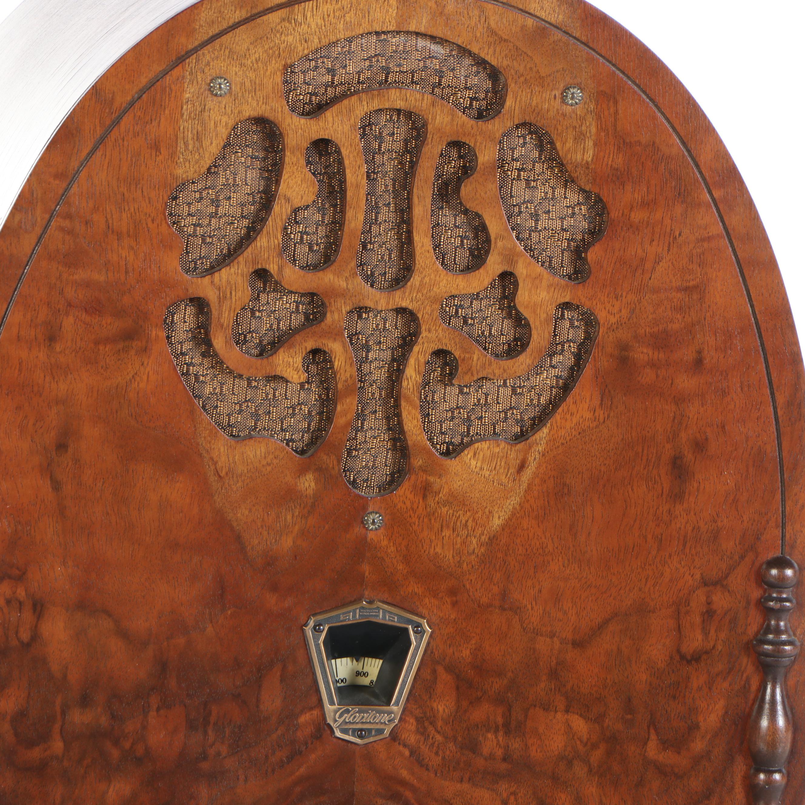 Art Deco Gloritone Cathedral Style Wood Veneer Radio, Early 20th Century