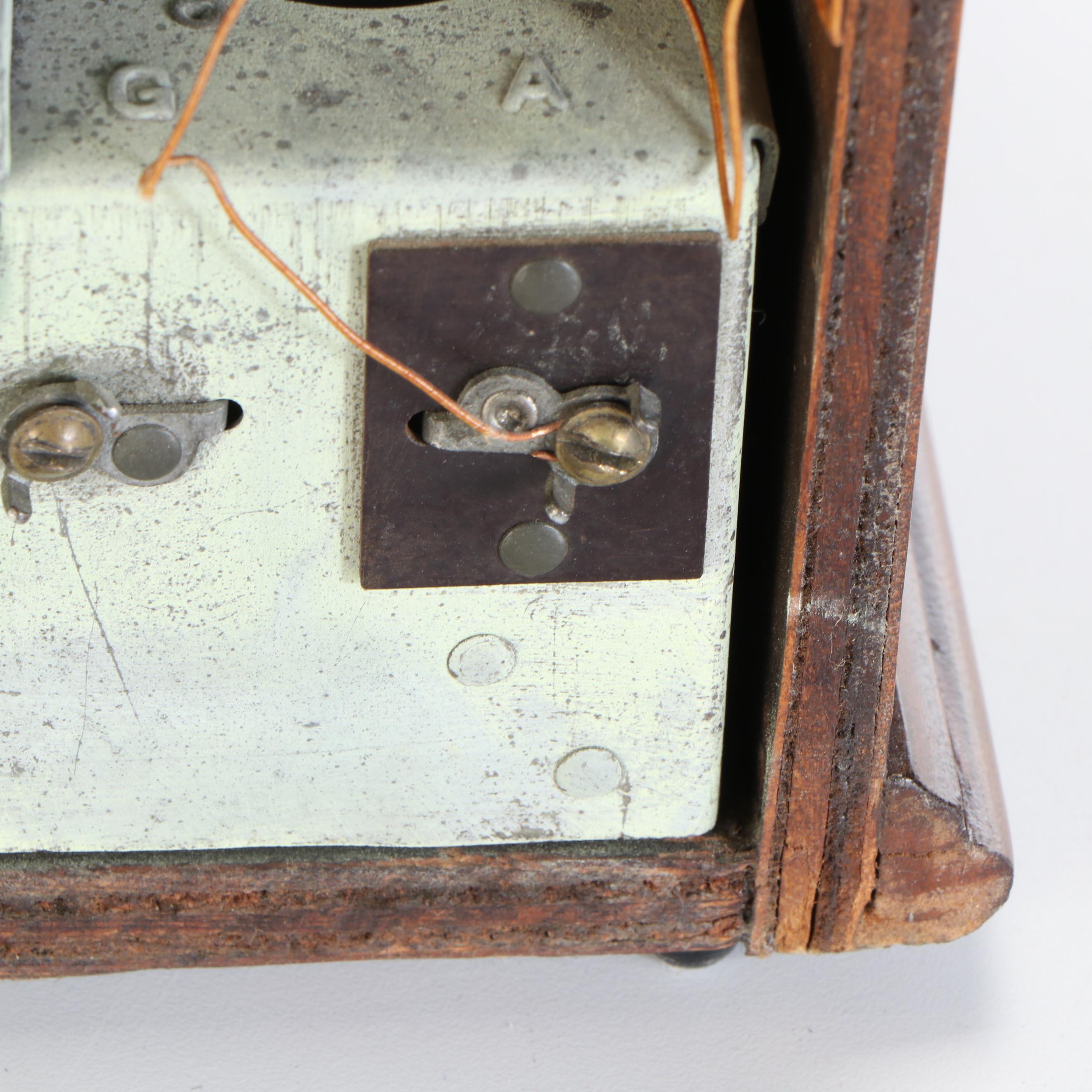 Art Deco Gloritone Cathedral Style Wood Veneer Radio, Early 20th Century