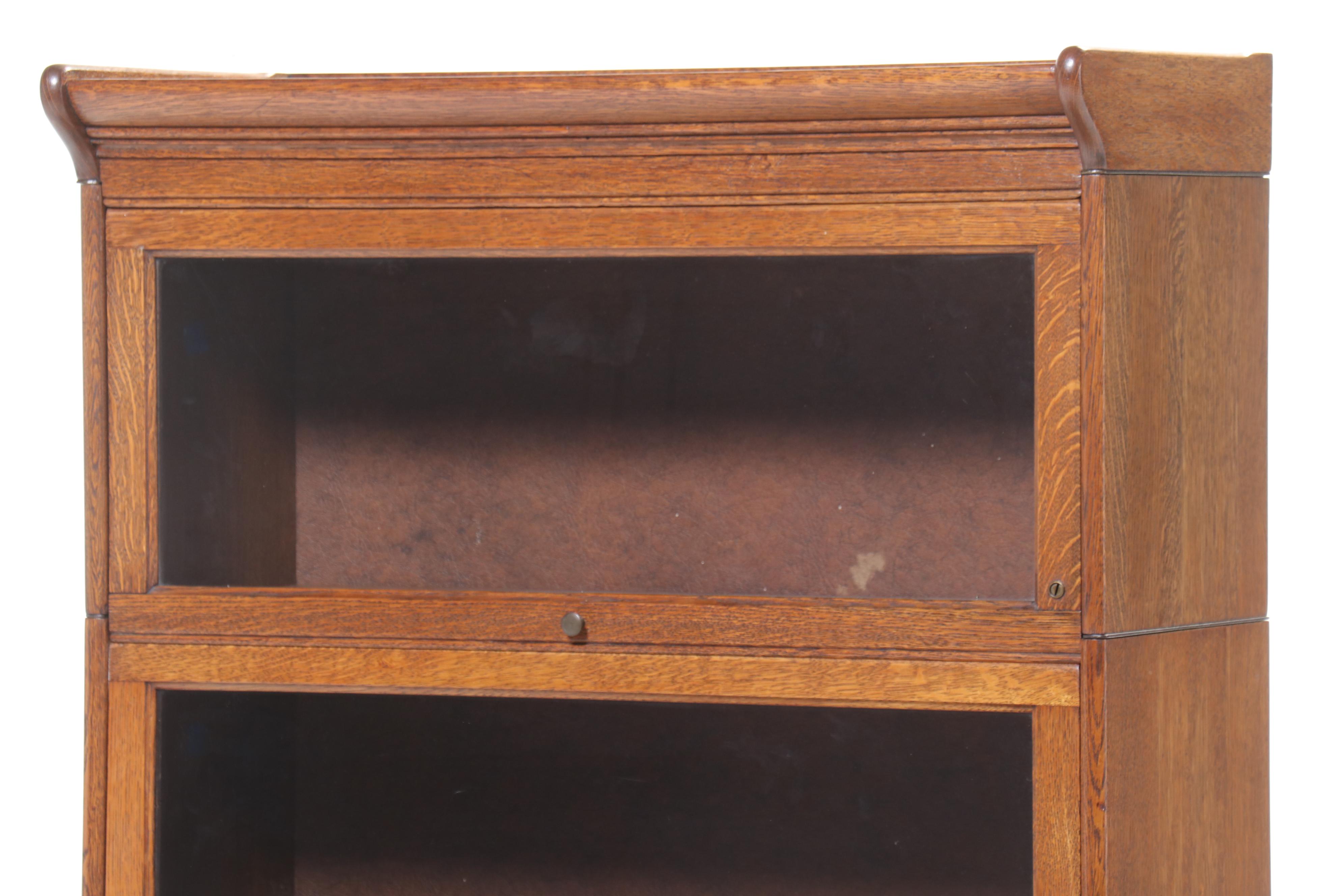 American Quartersawn Oak Four-Stack Barrister's Bookcase, Early 20th Century