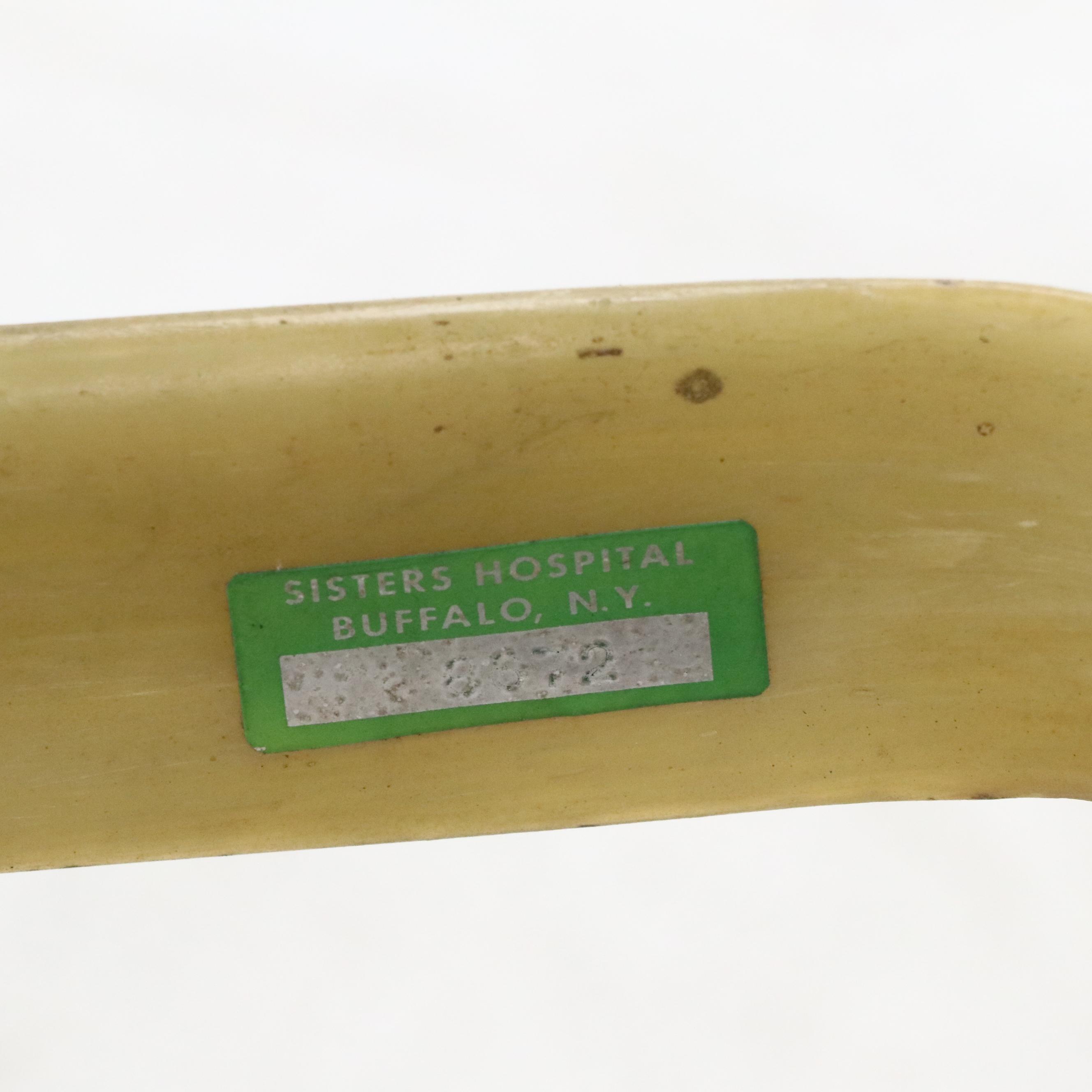 Six Troy Sunshade Co. Mid Century Modern Resin "String" Chairs