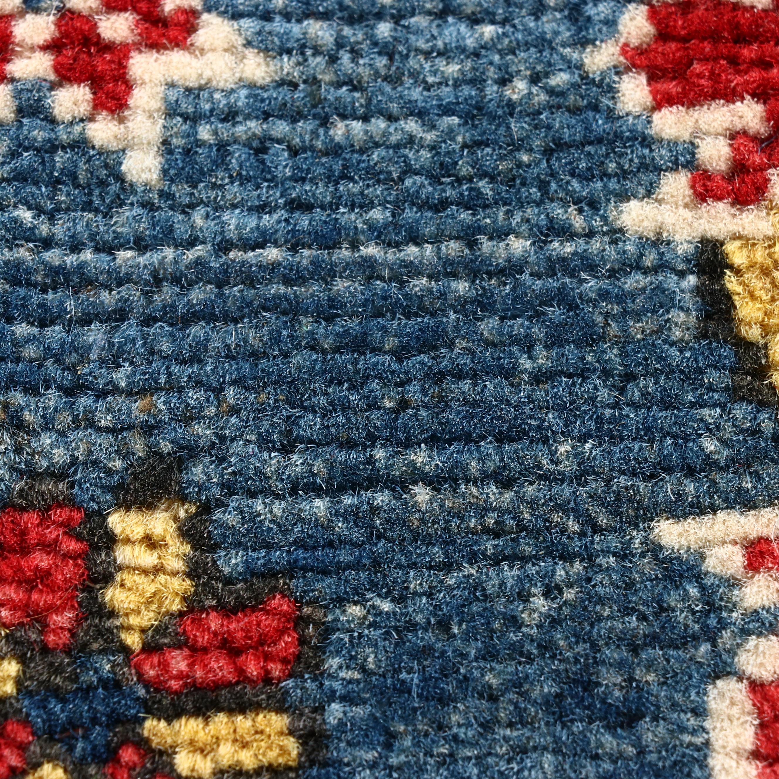 2' x 2'6 Hand-Knotted Pakistan Kazak Accent Rug