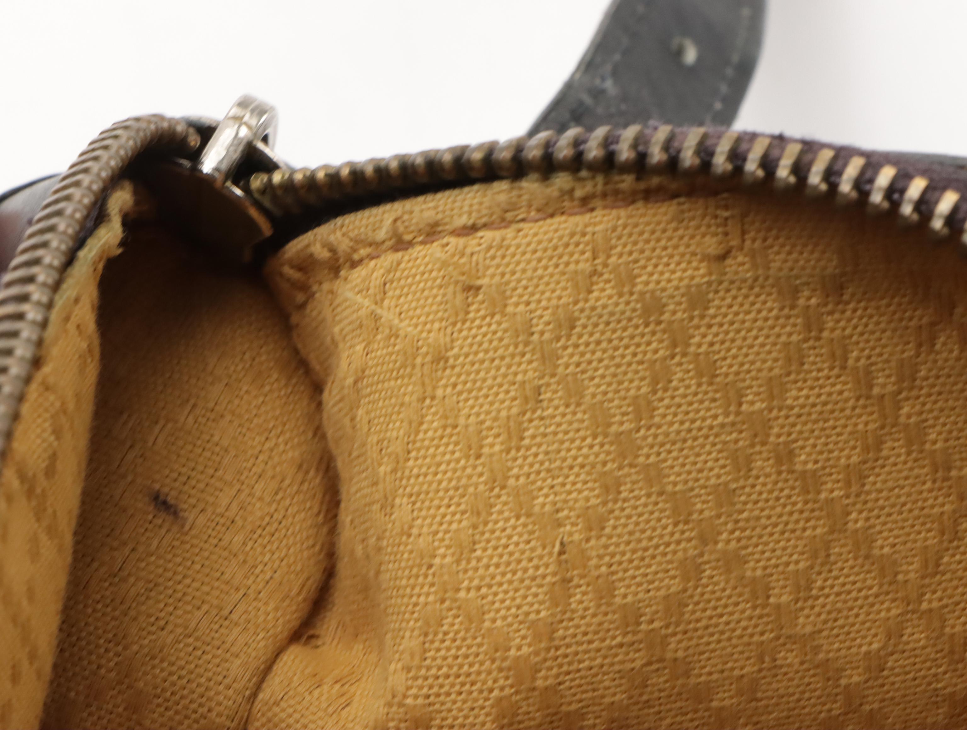 Gucci Boutique Crossbody in Navy Blue GG Supreme Canvas and Leather