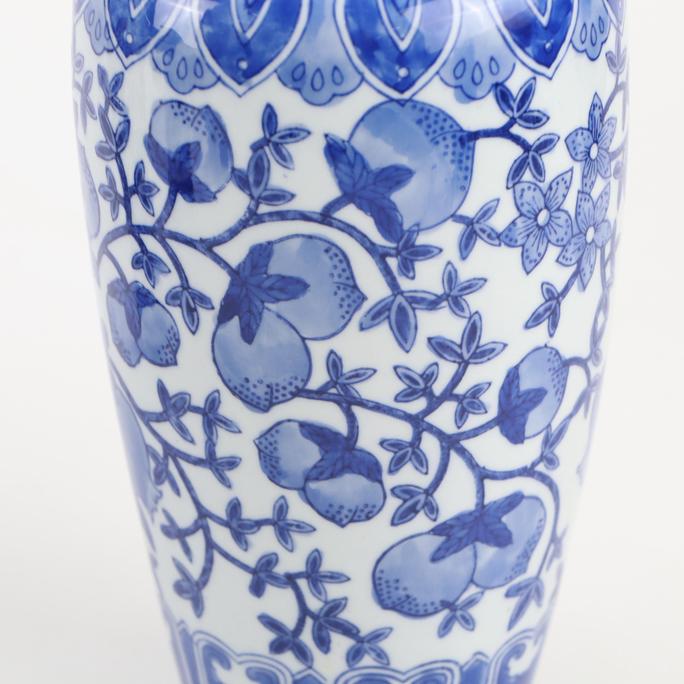 Chinese Porcelain Blue and White Vases