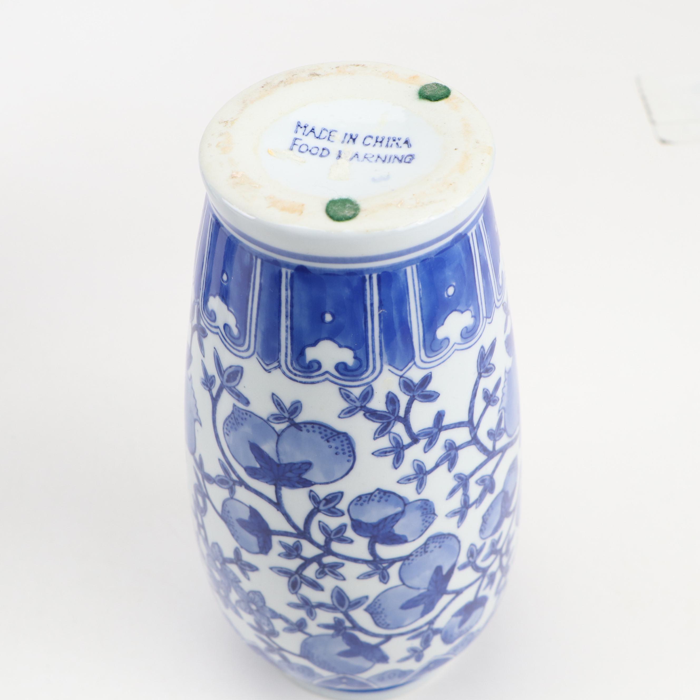 Chinese Porcelain Blue and White Vases