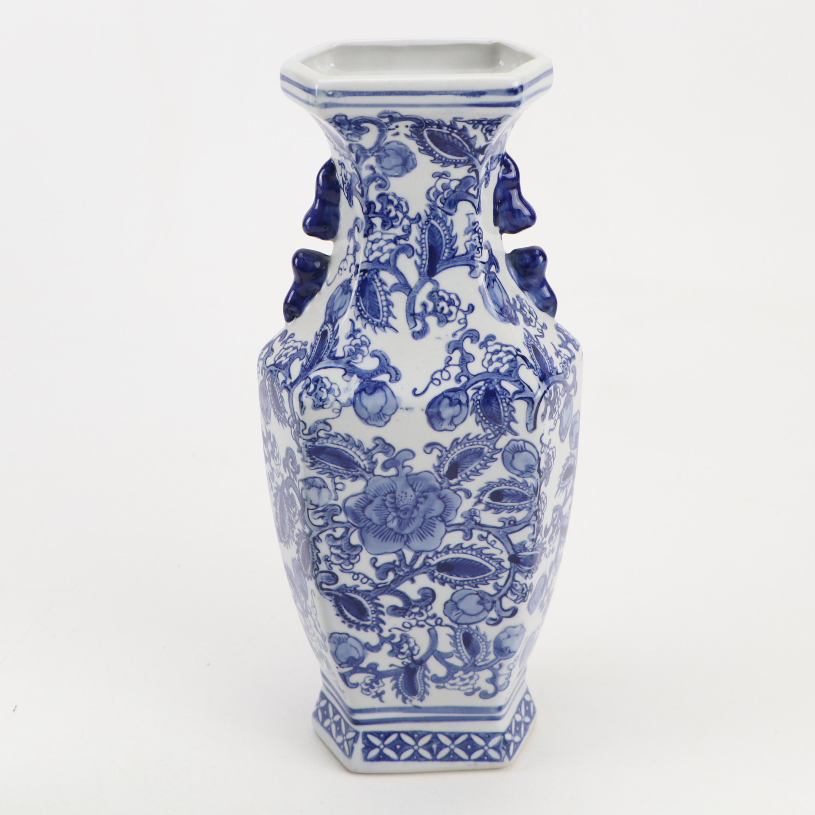 Chinese Porcelain Blue and White Vases