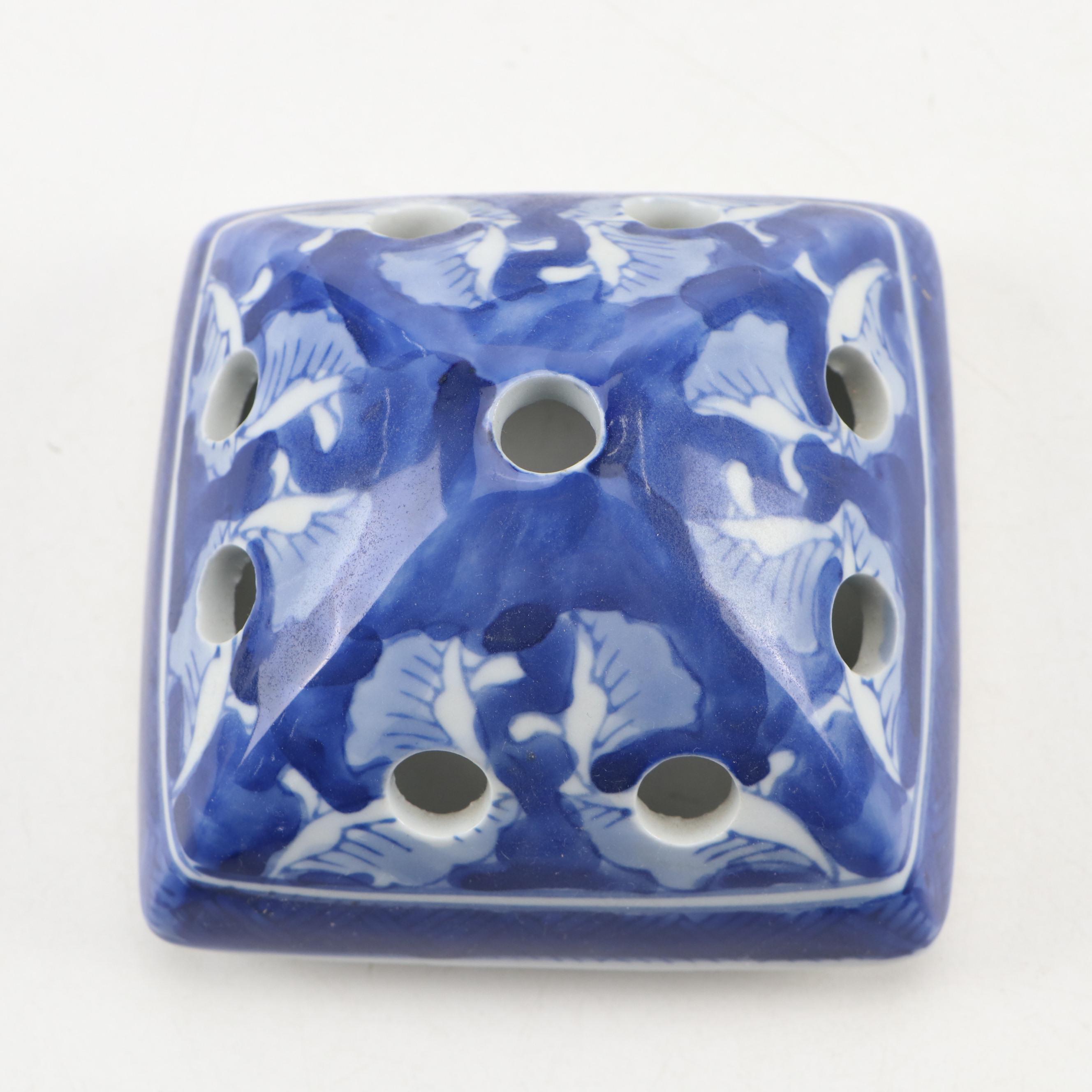 Chinese Porcelain Blue and White Vases