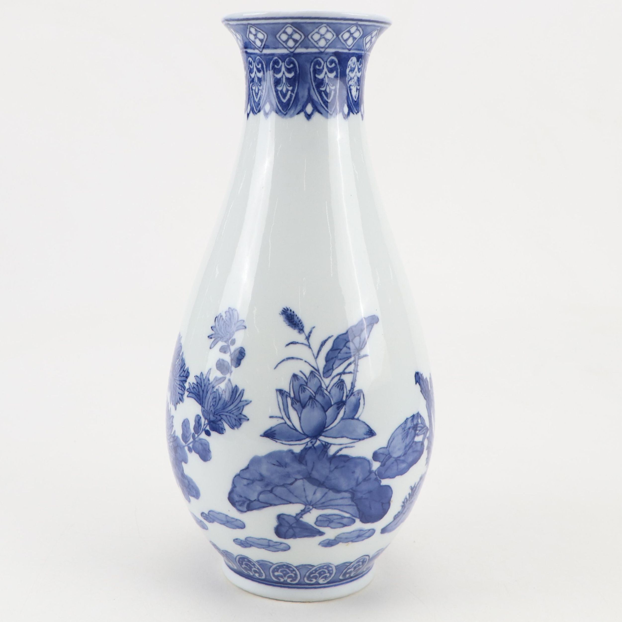 Chinese Blue and White Porcelain Vase