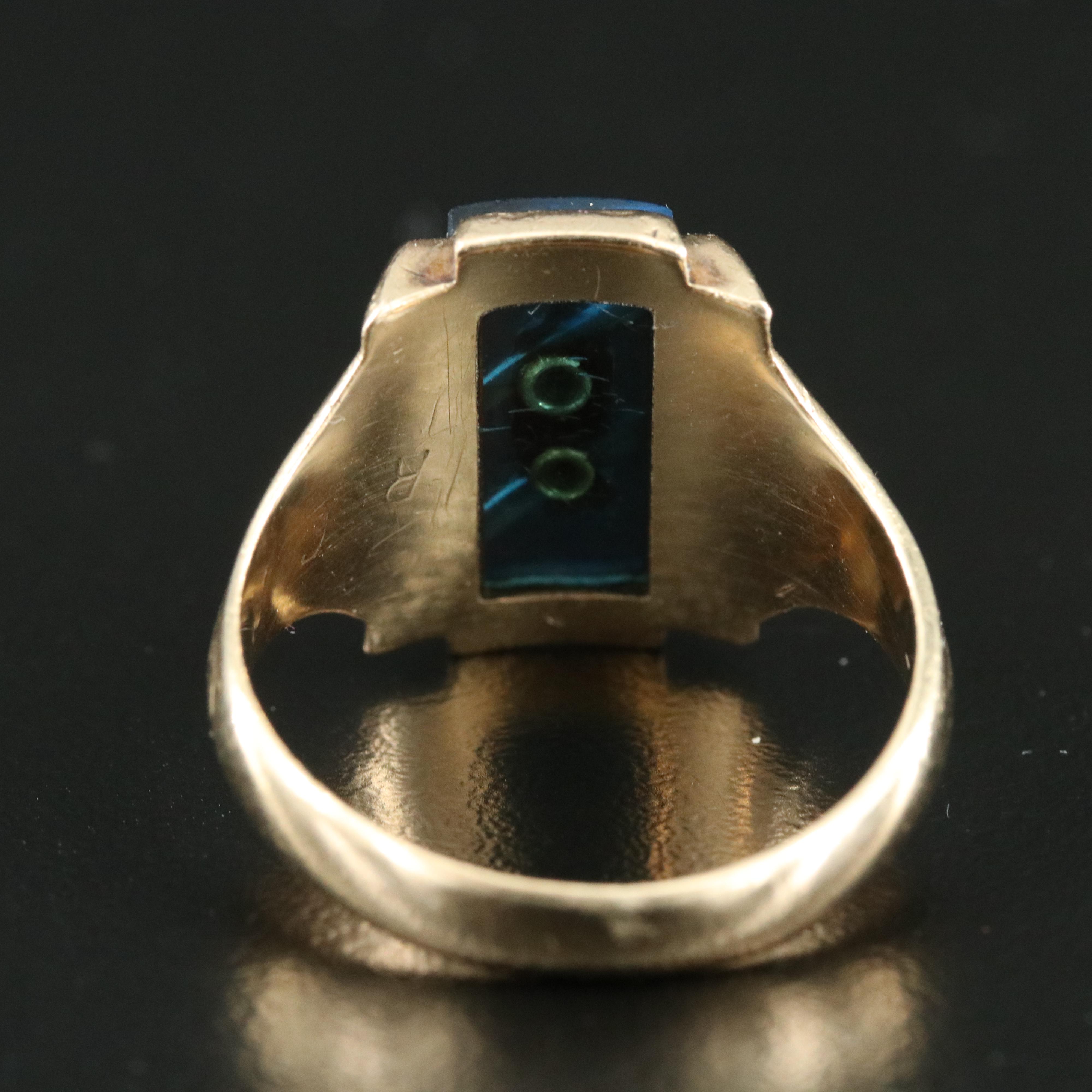 1956 10K Spinel and Mother-of-Pearl Oxford Class Ring