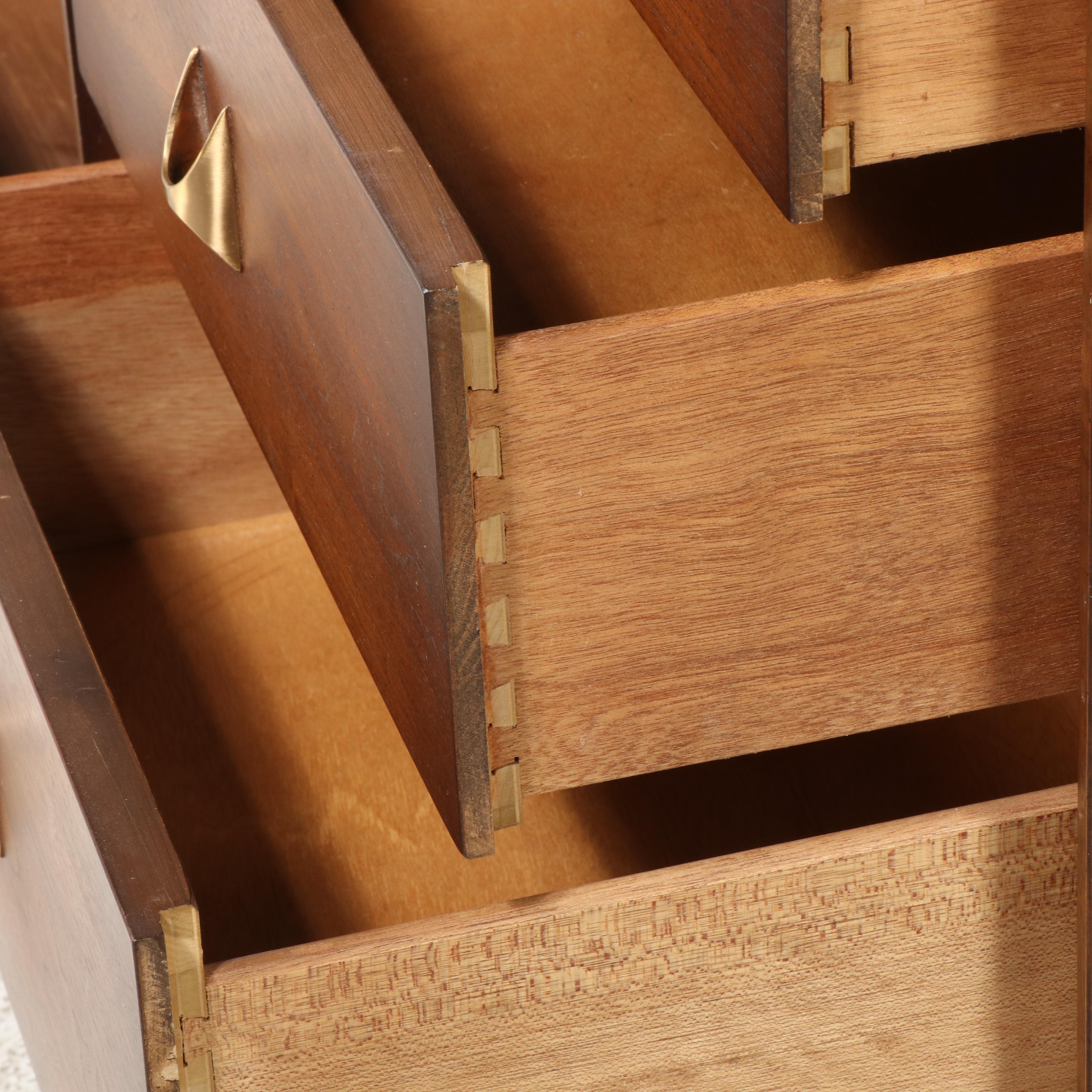 Broyhill Premier Mid Century Modern "Brasilia" Walnut Dresser, Mid-20th Century