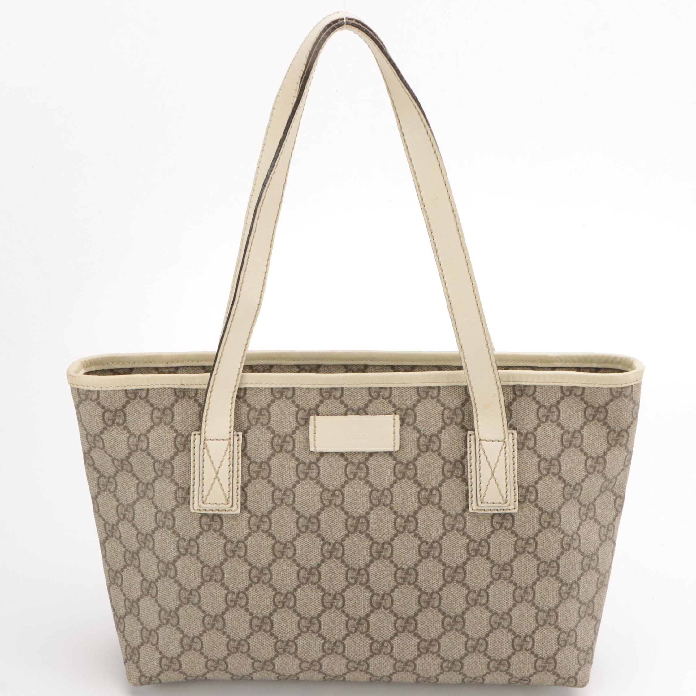 Gucci Shoulder Bag in GG Supreme Canvas and White Leather