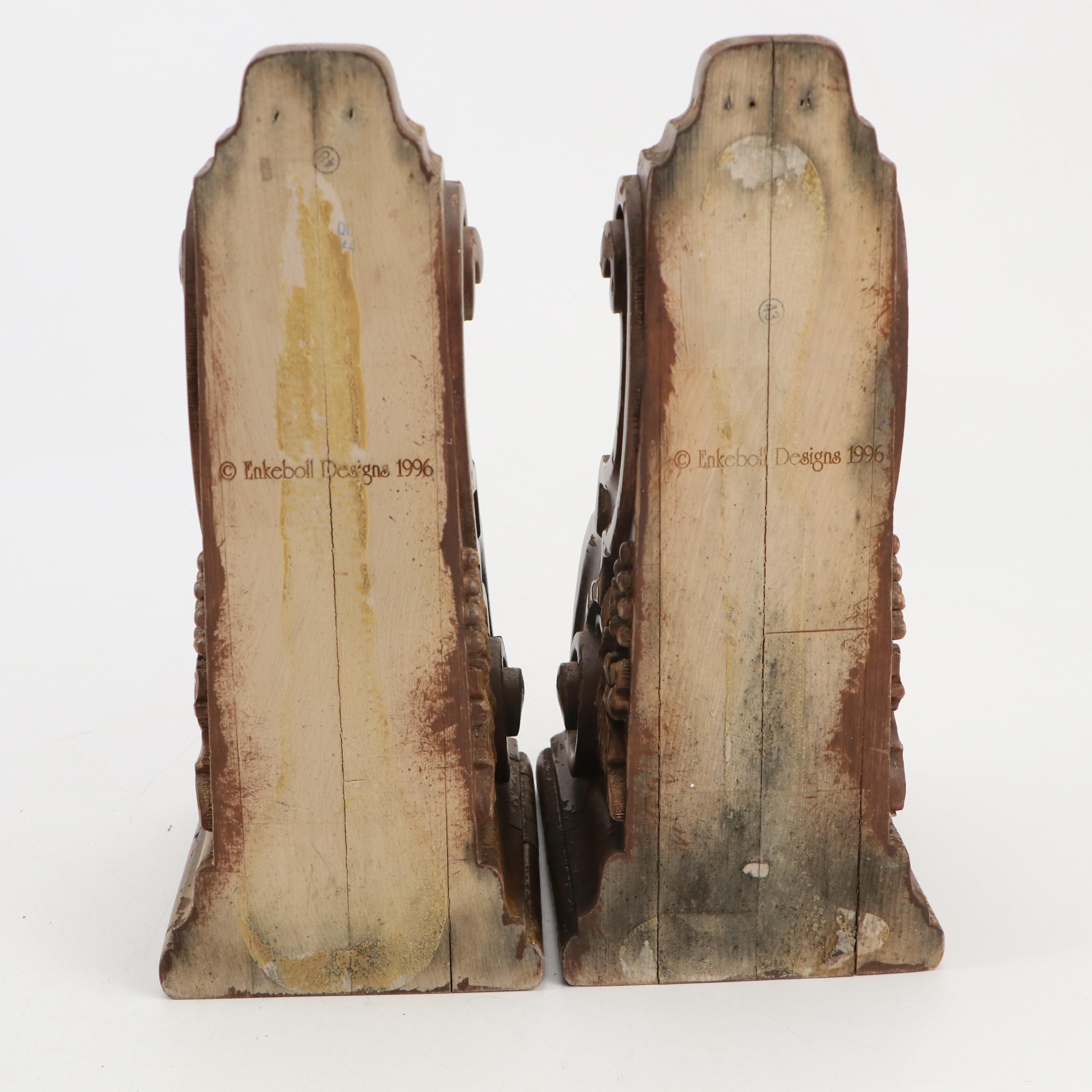 Enkeboll Designs Wooden Corbels with Other Carved Wood Box