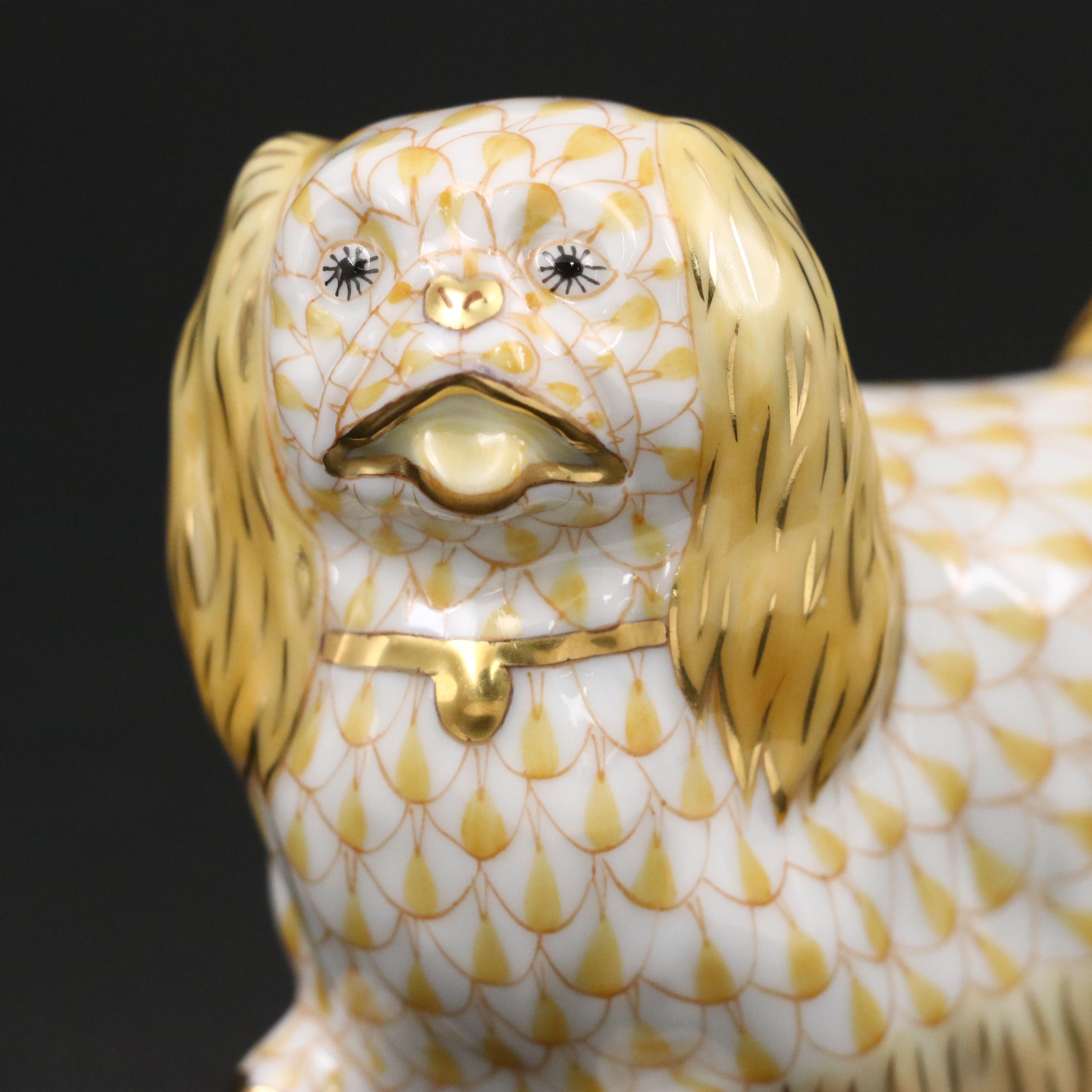 Herend Butterscotch Fishnet with Gold "Pekingese" Porcelain Figurine