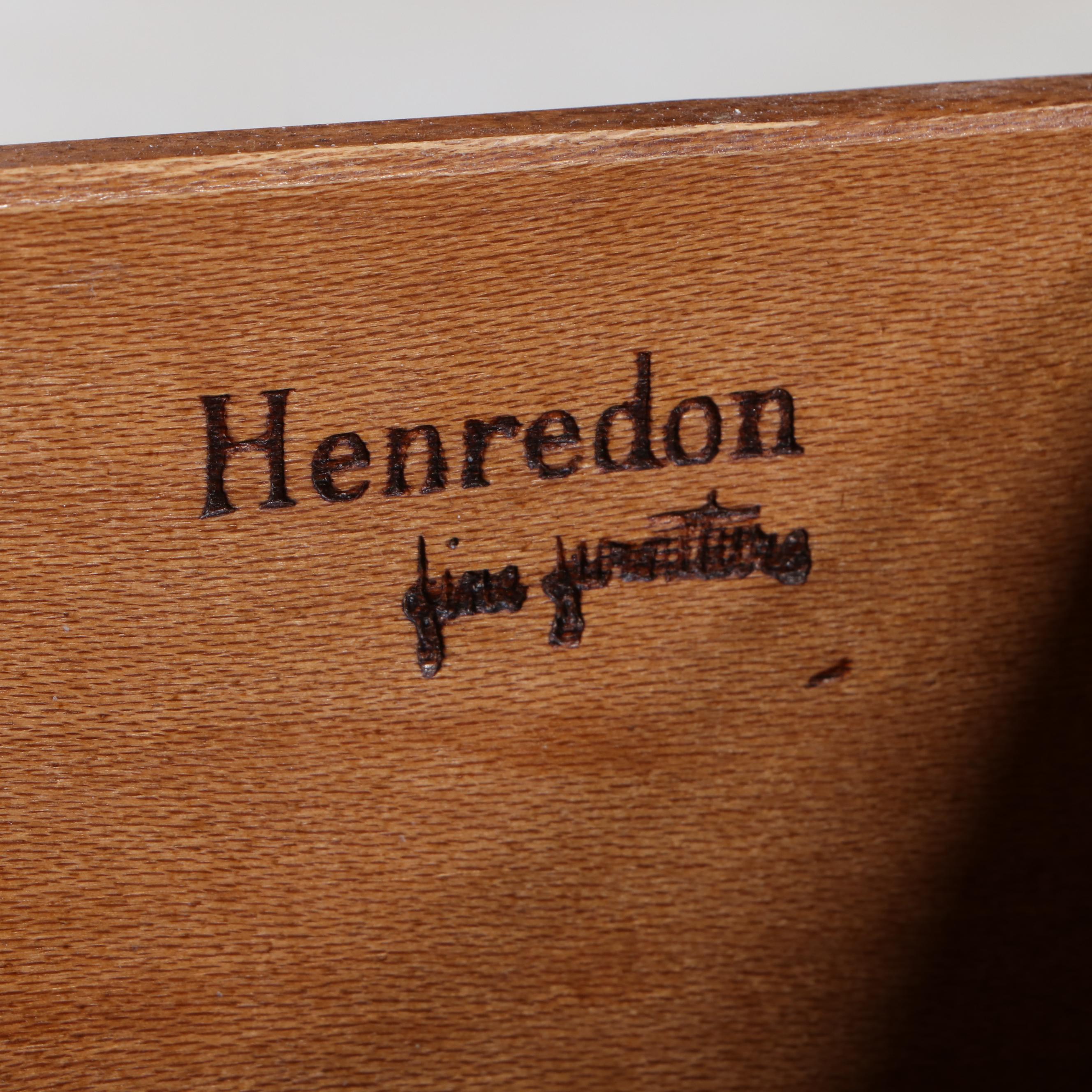 Pair of Henredon Oak Dressing Tables with Mirrors, Late 20th Century