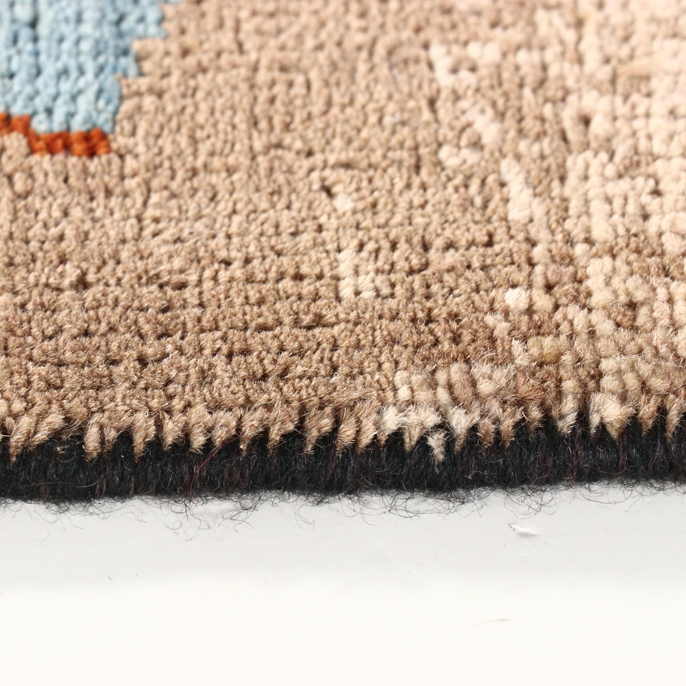 2'2 x 3' Hand-Knotted Pakistani-Afghan Style Pictorial Accent Rug