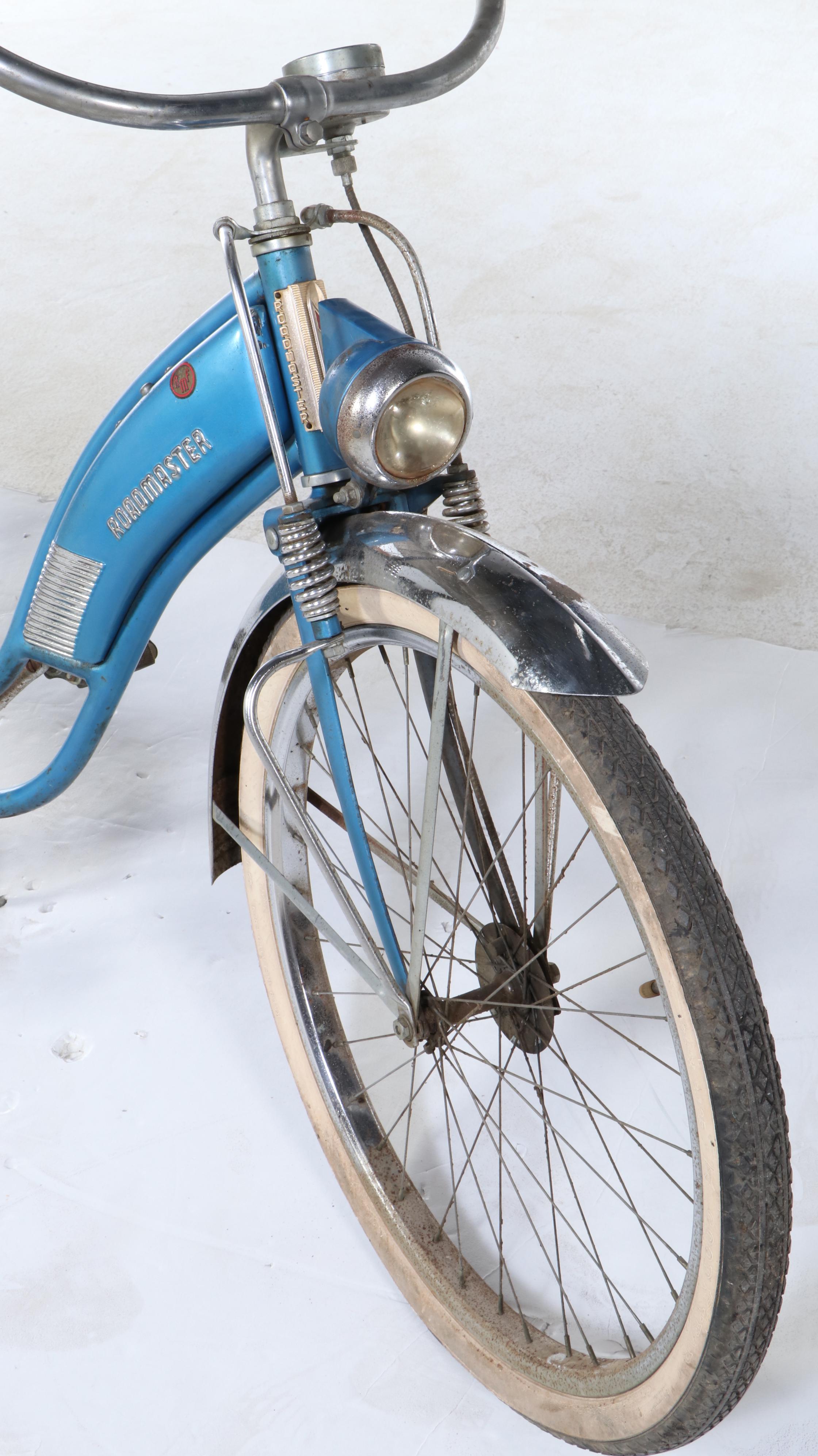 Roadmaster Luxury Liner Step Through Cruiser Bicycle with Balloon Tires
