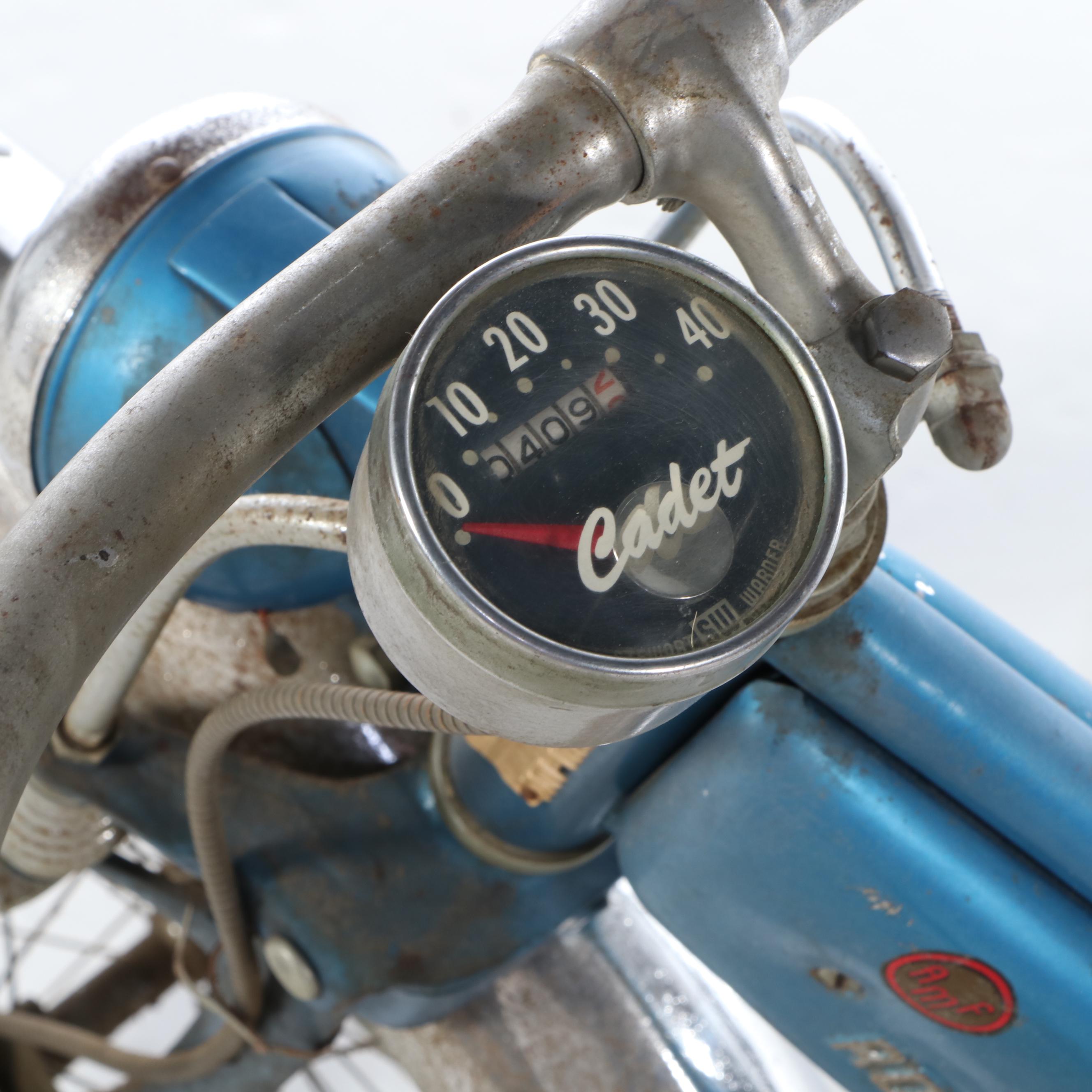 Roadmaster Luxury Liner Step Through Cruiser Bicycle with Balloon Tires