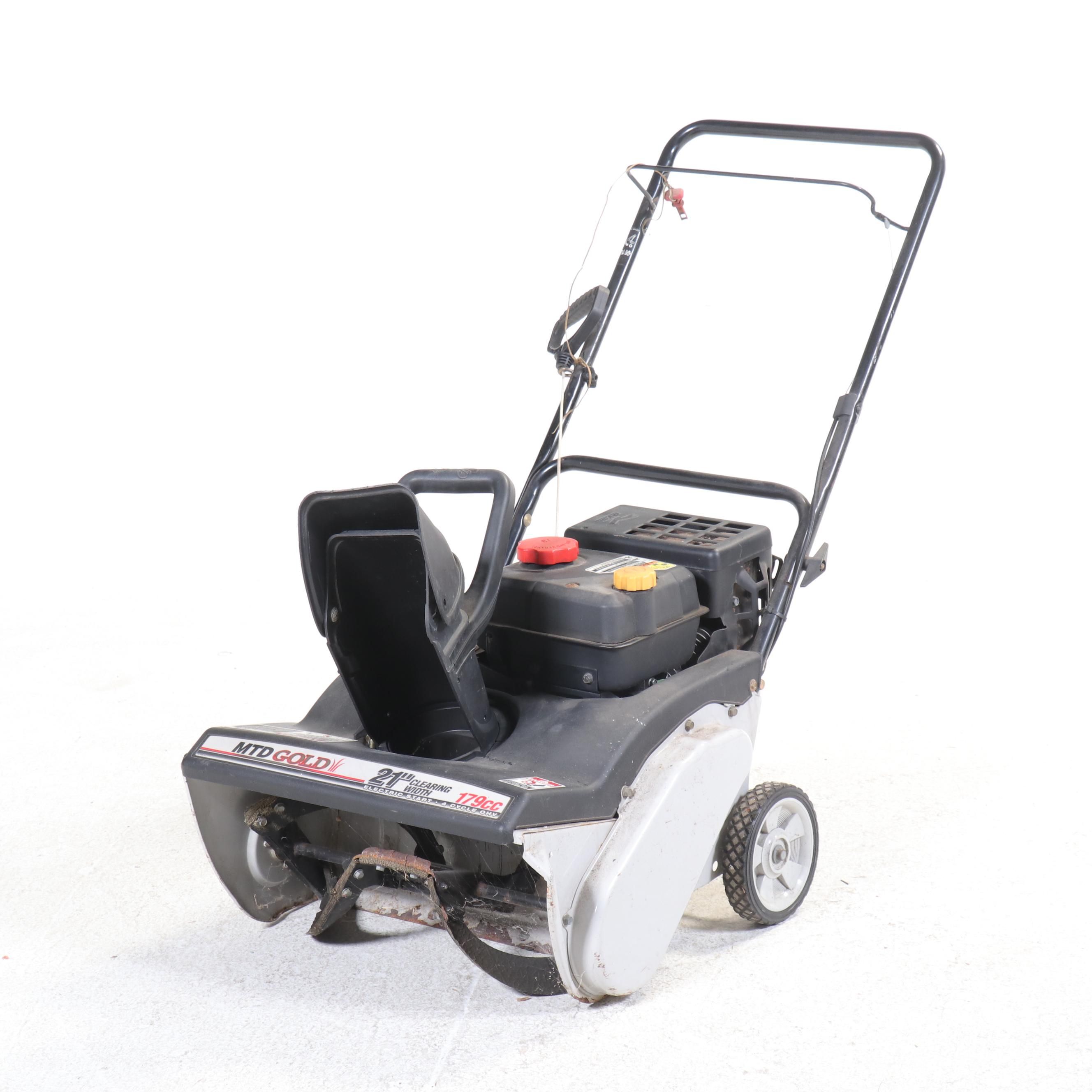 MTD Gold 21" Deck Gas-Powered Snow Blower