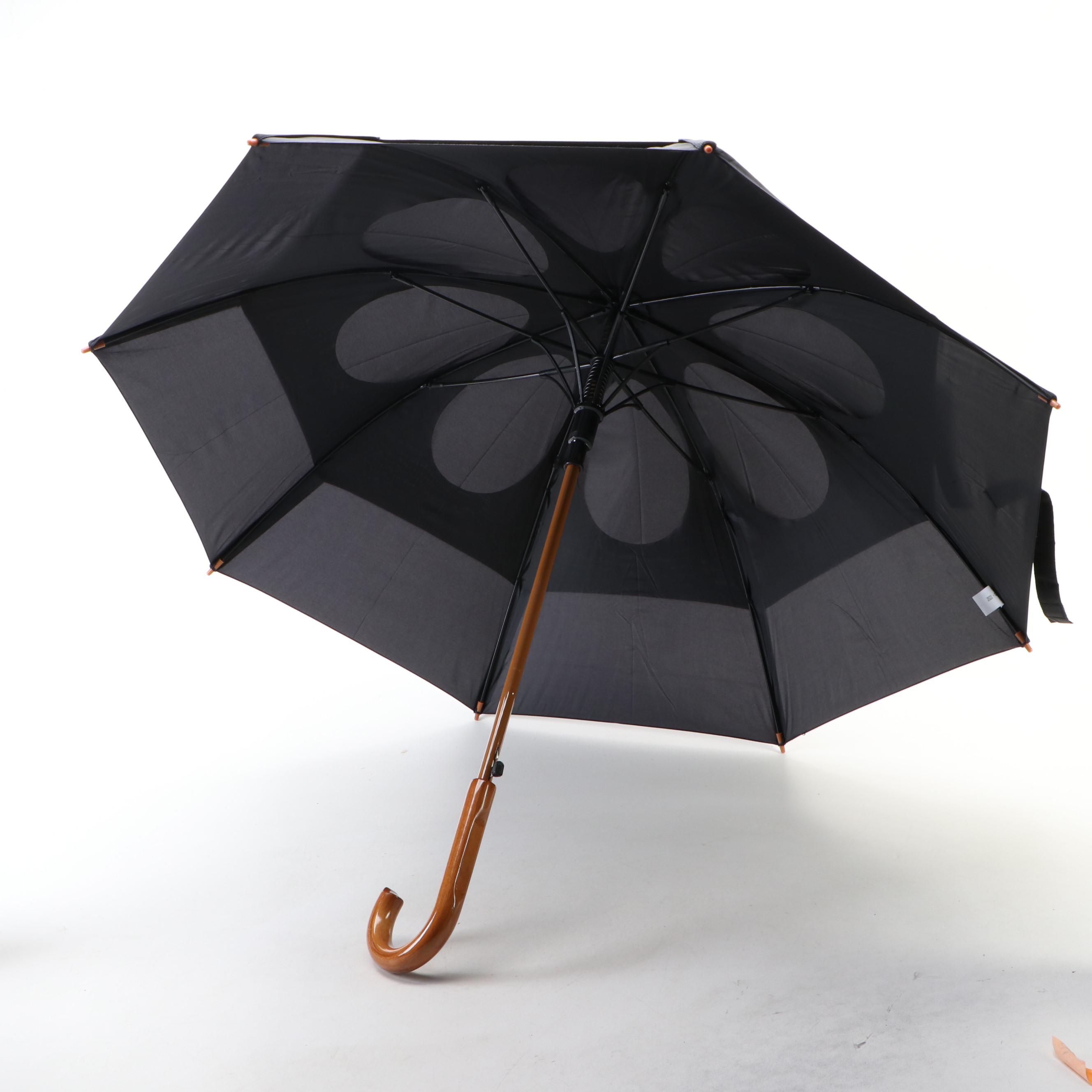 Gust Buster "The Classic" Wood Handled Nylon Umbrella