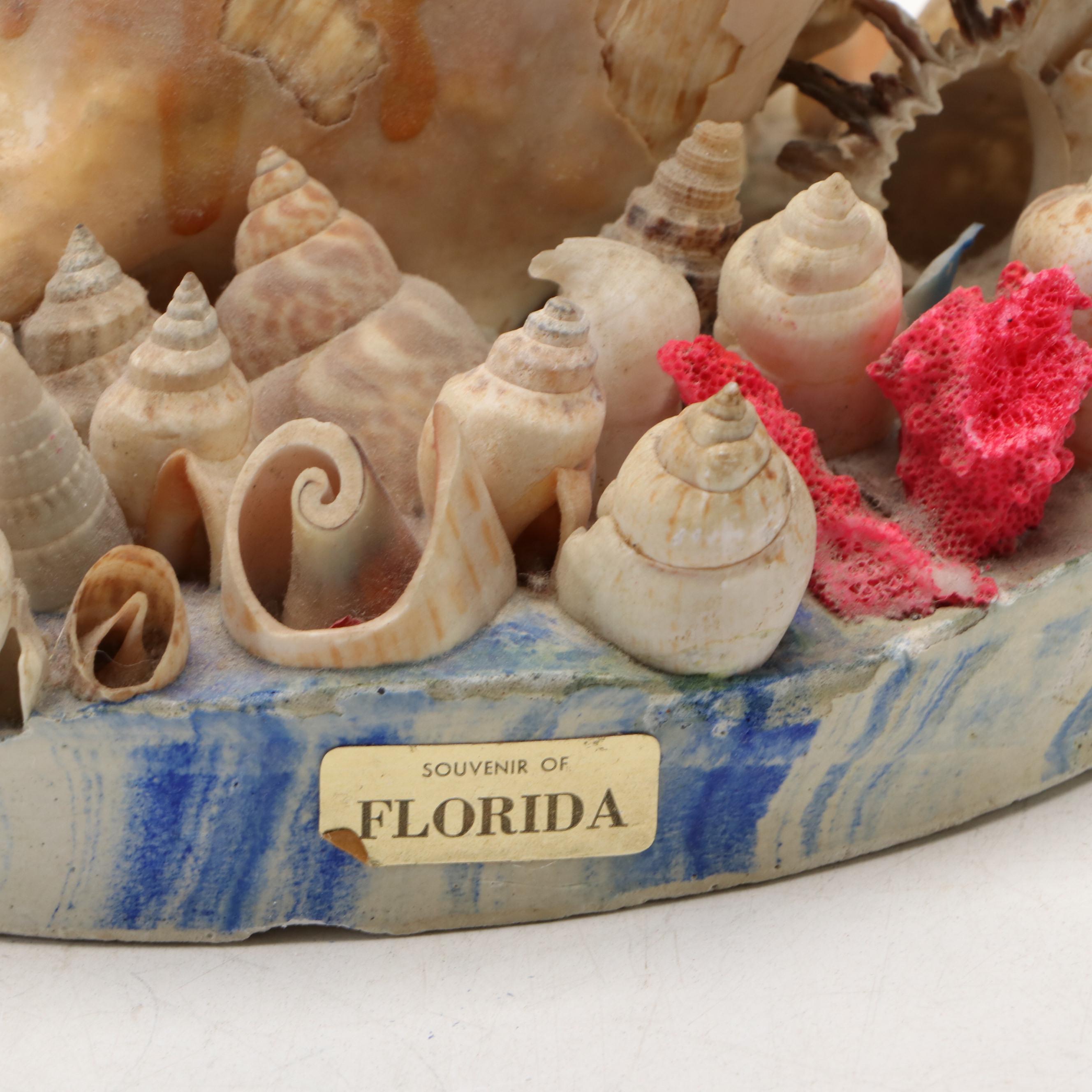 Florida Souvenir Shell Embellished Desk Lamp with Ashtray Box, Mid-20th Century