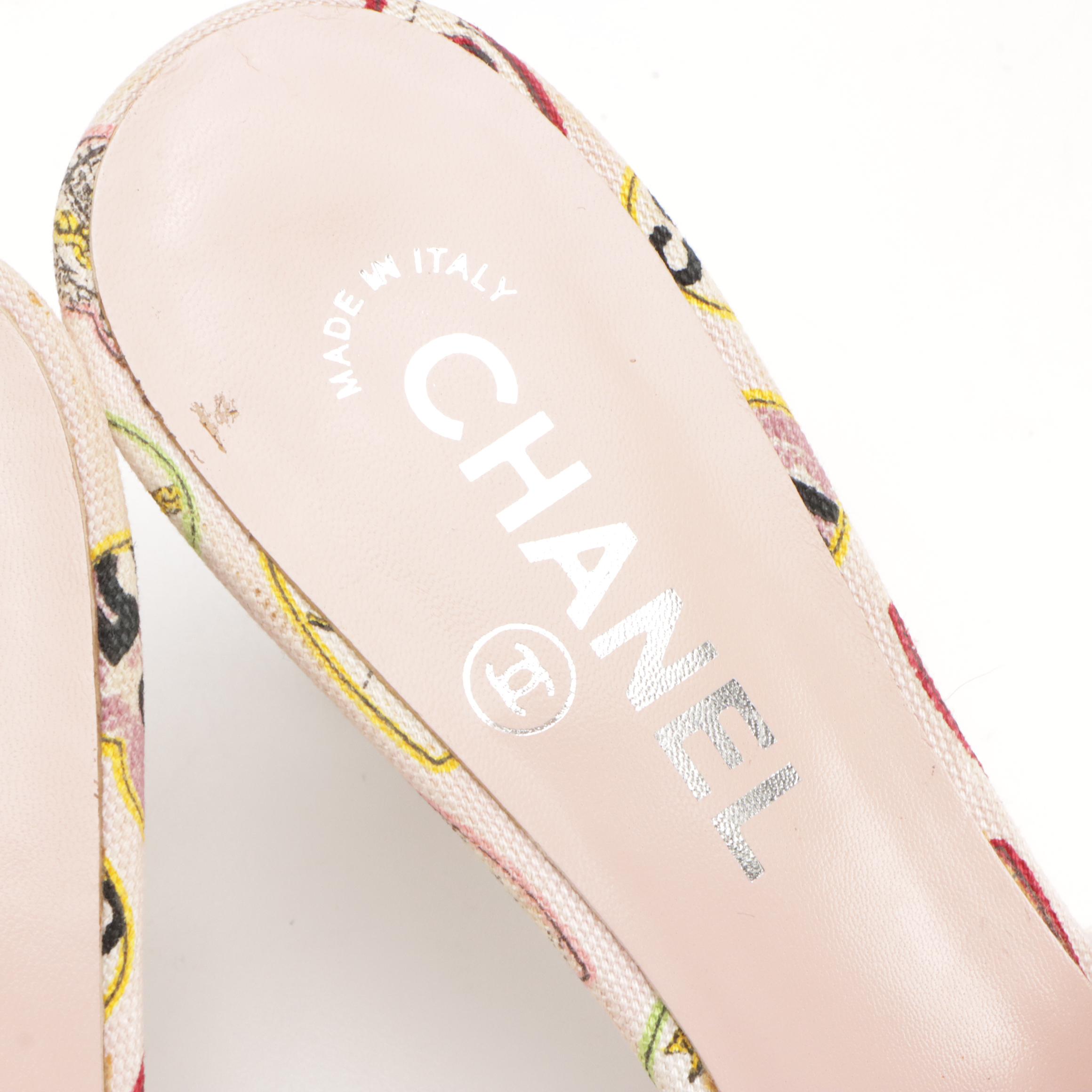 Chanel Valentine Heart Criss-Cross Canvas Kitten Mules, 2000s