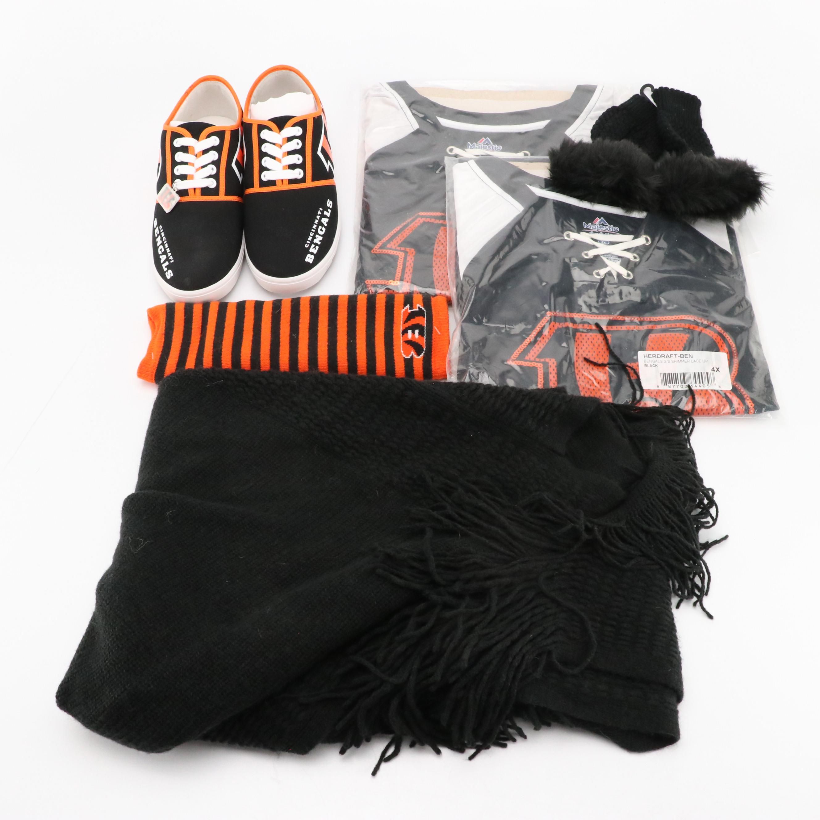 2 Chic Knit Acrylic Asymmetric Hem Poncho with Bengals Fan Apparel