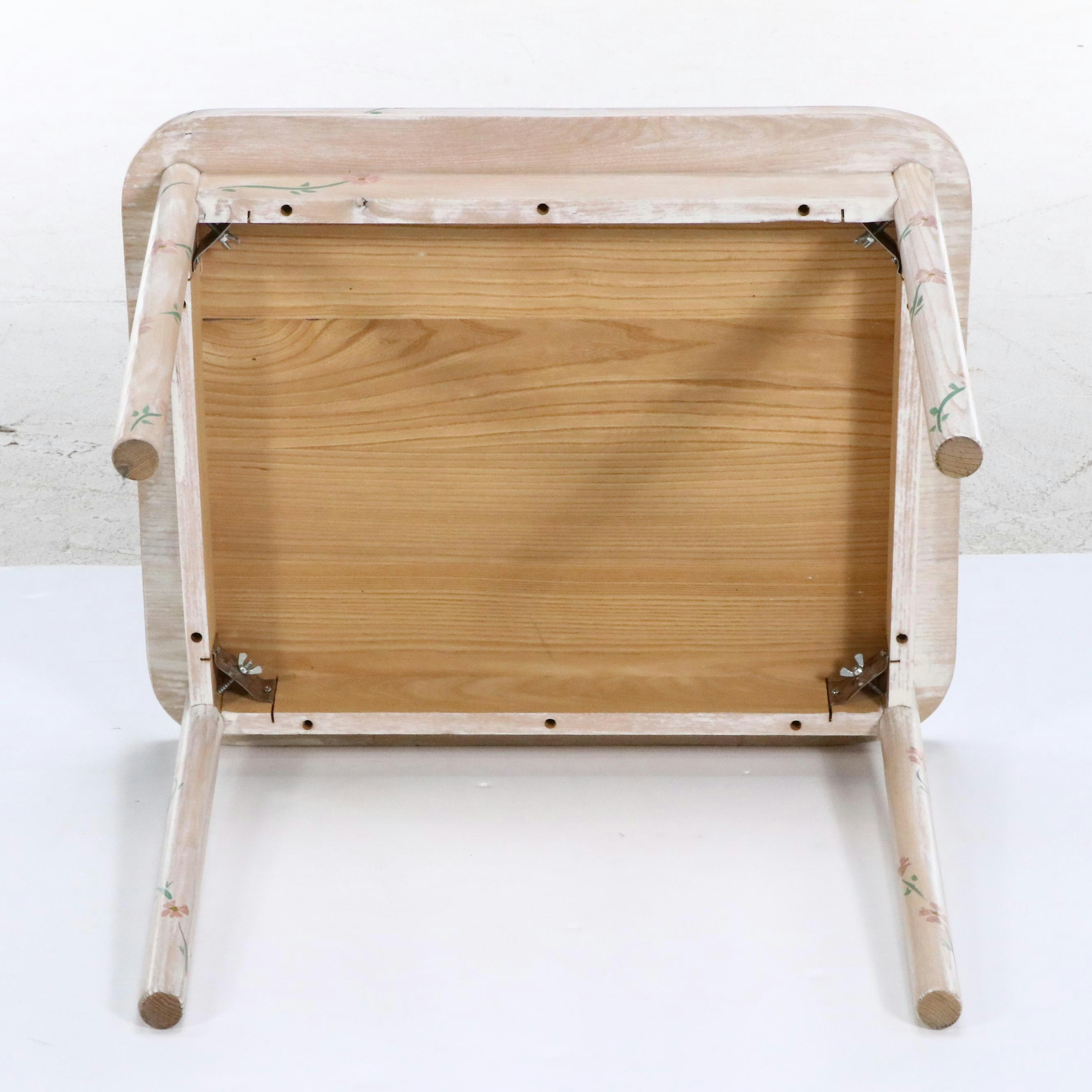 Union City Chair Child Size Paint-Decorated Wood Three-Piece Dining Set